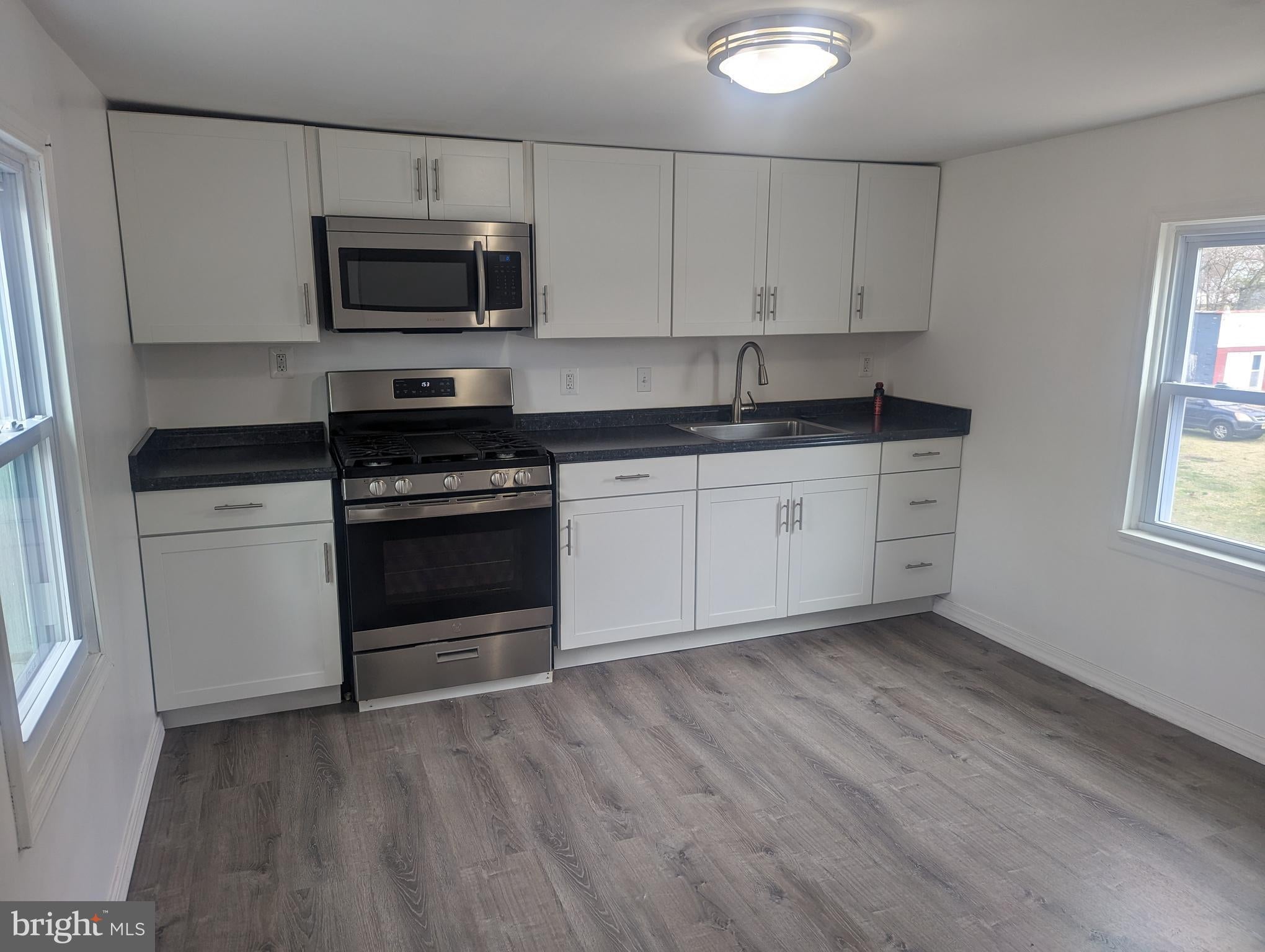 223 WHITE HORSE PIKE