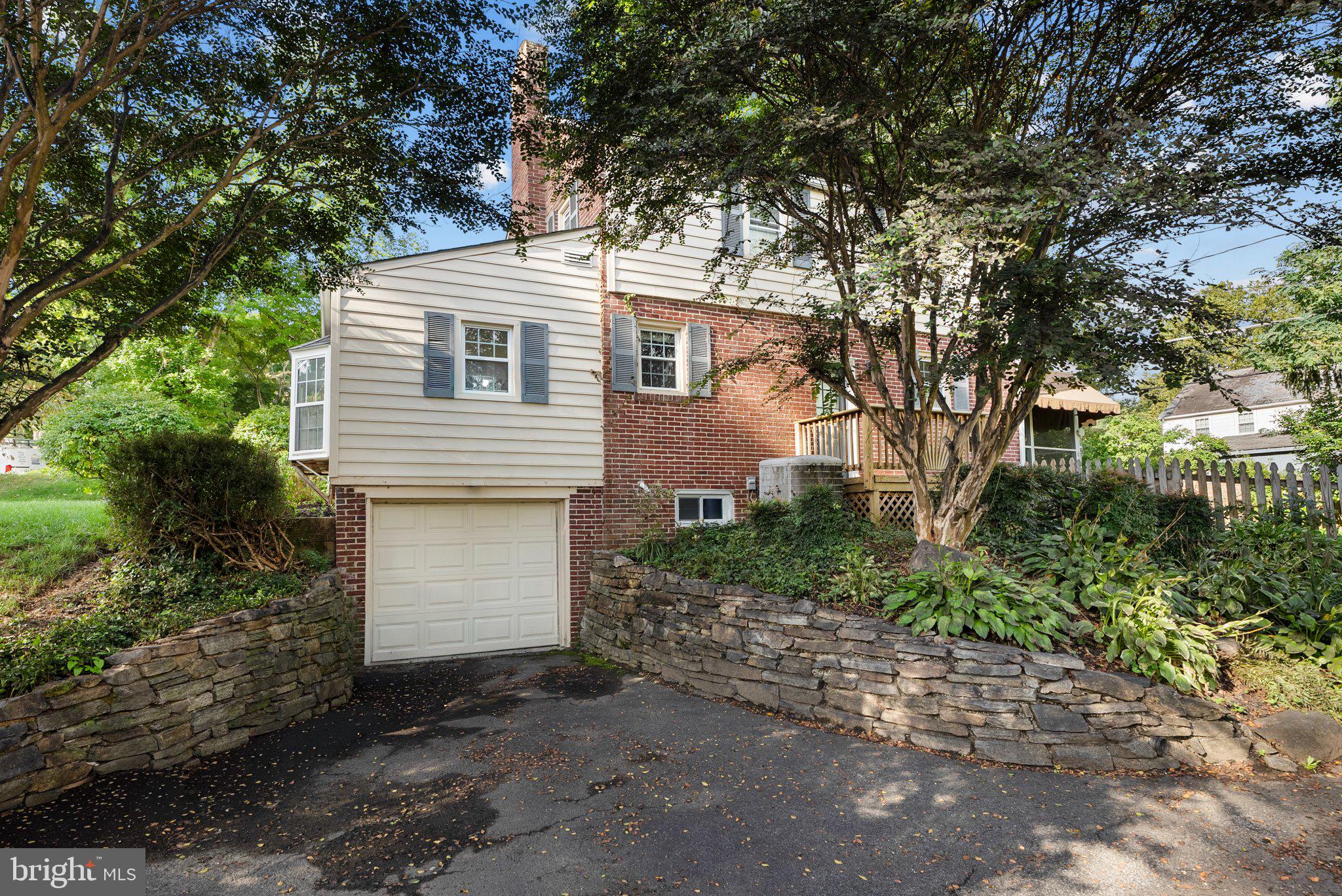 324 WEATHERBEE ROAD
