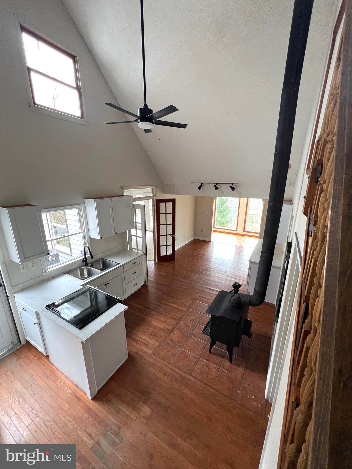 SOUTH POTOMAC FOREST - Residential