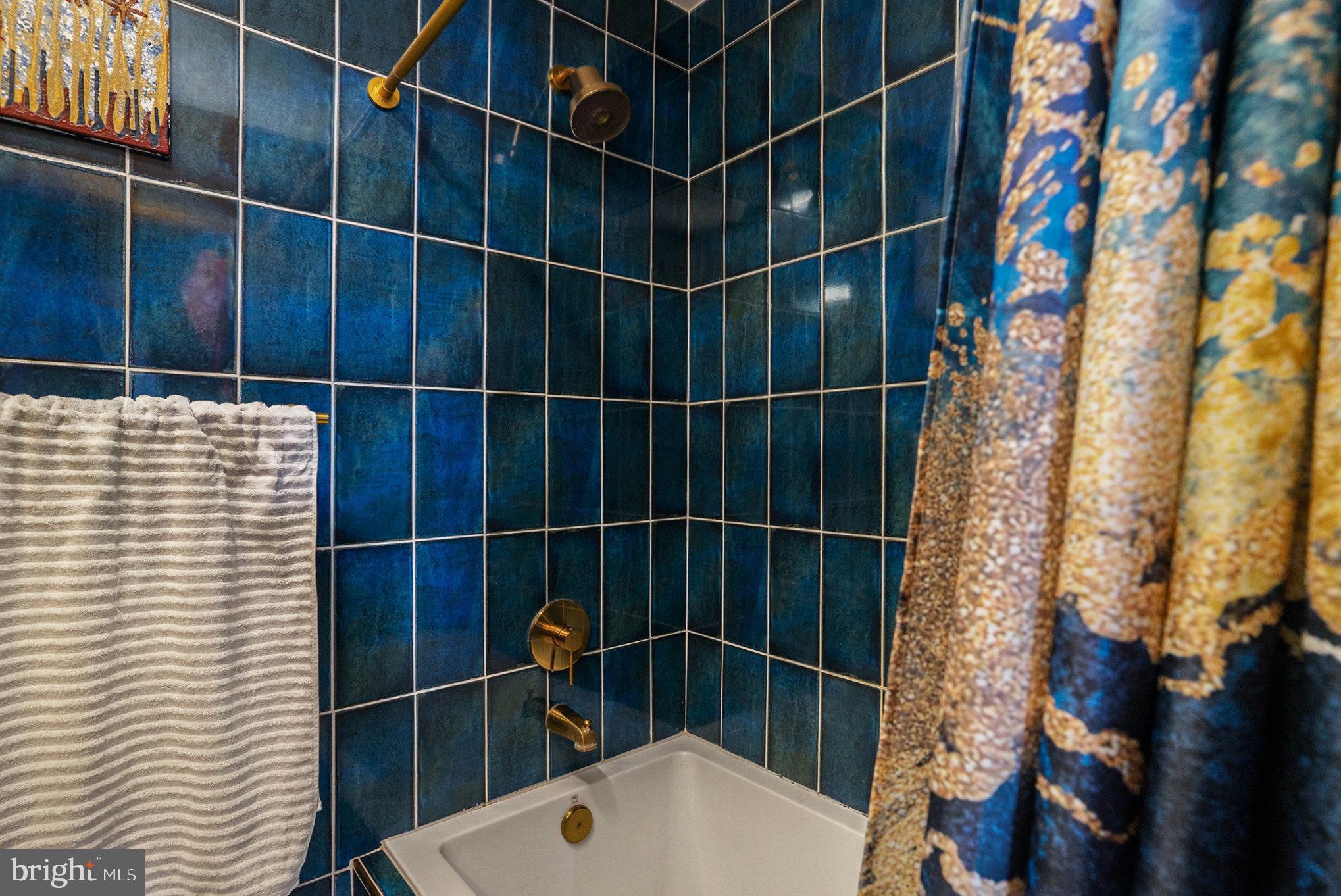 CARRIAGE RUN - Residential