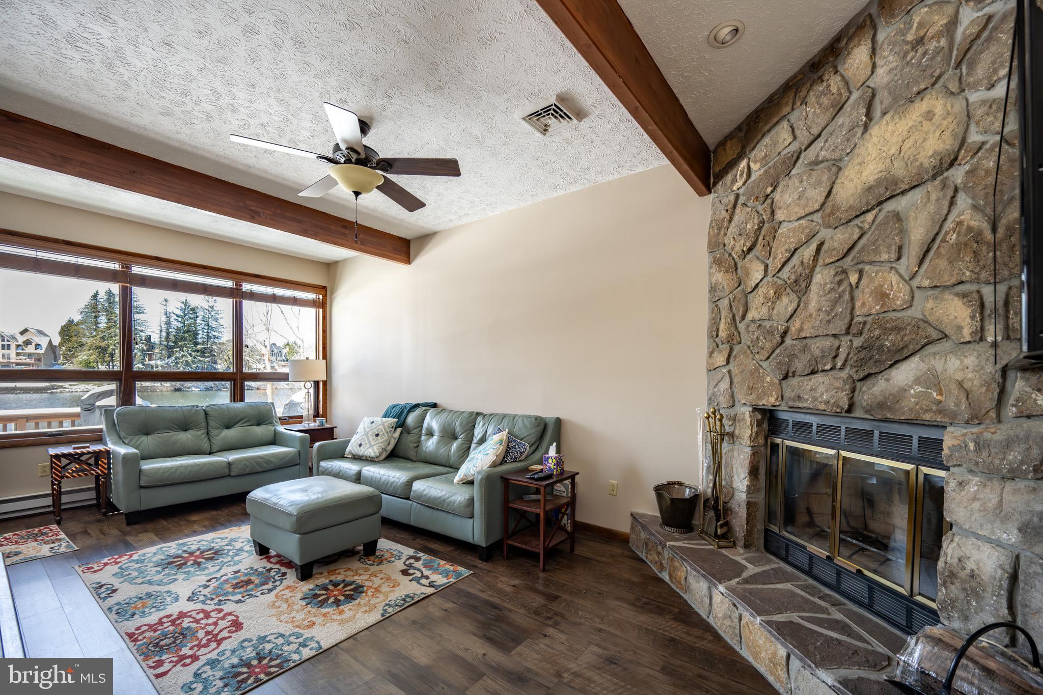 SKI HARBOR - Residential