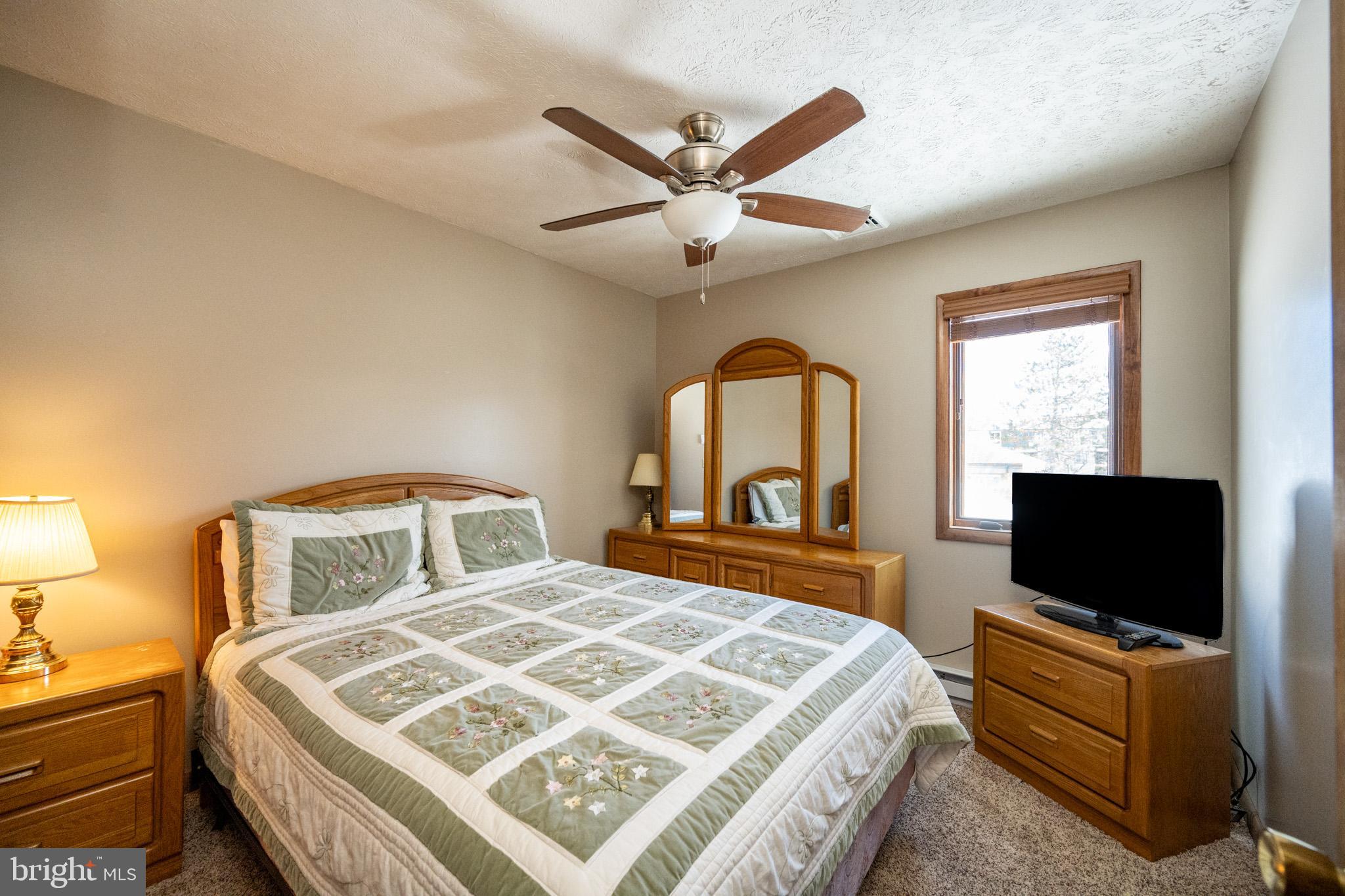 SKI HARBOR - Residential