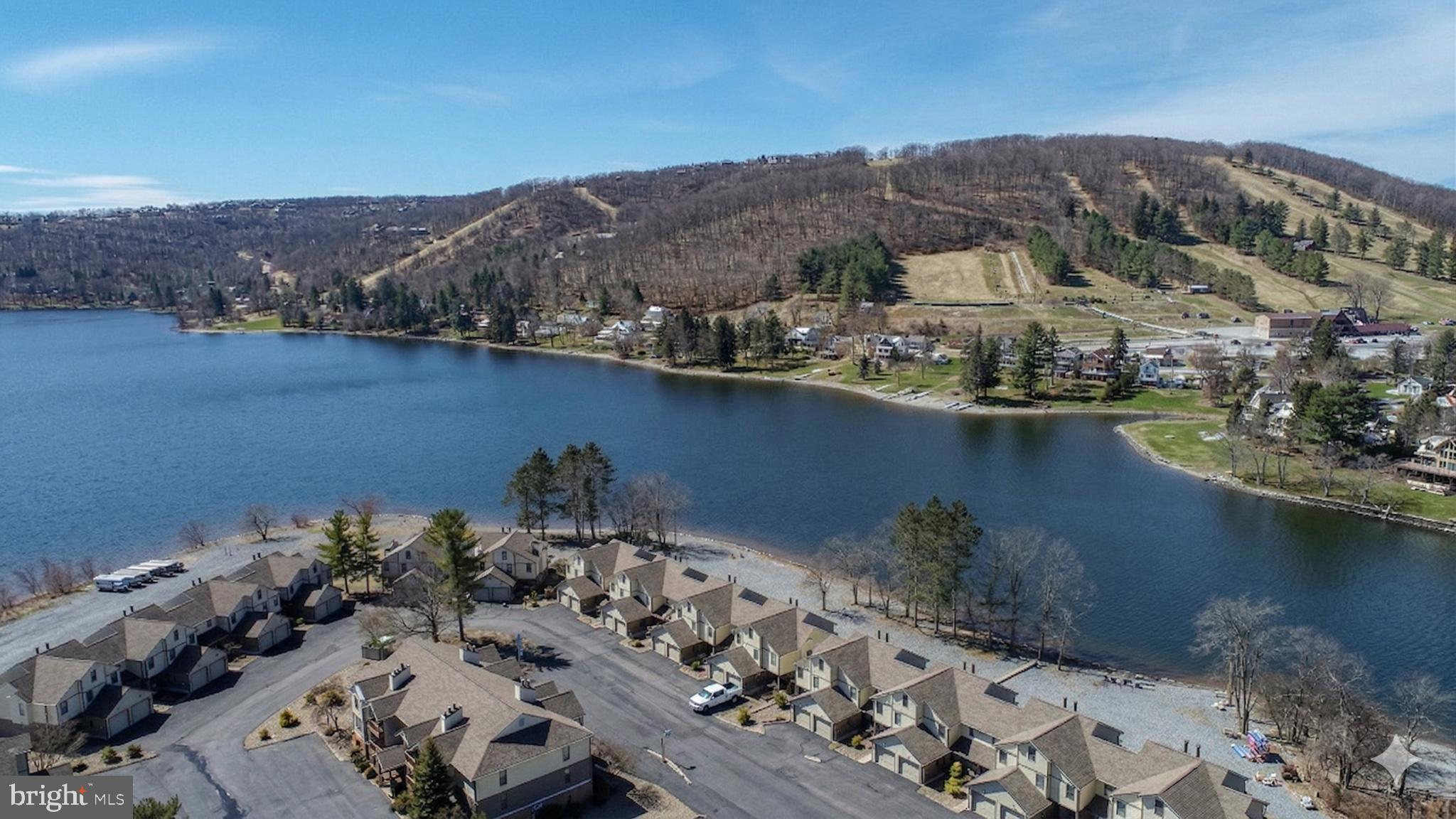 SKI HARBOR - Residential