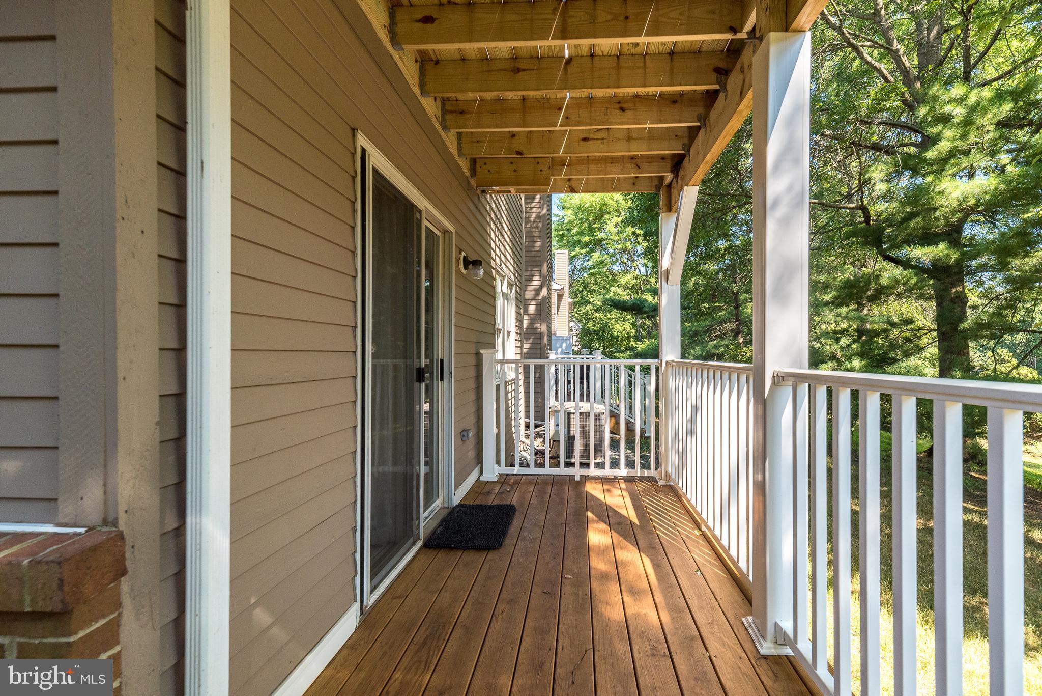 CHARING CROSS - Residential