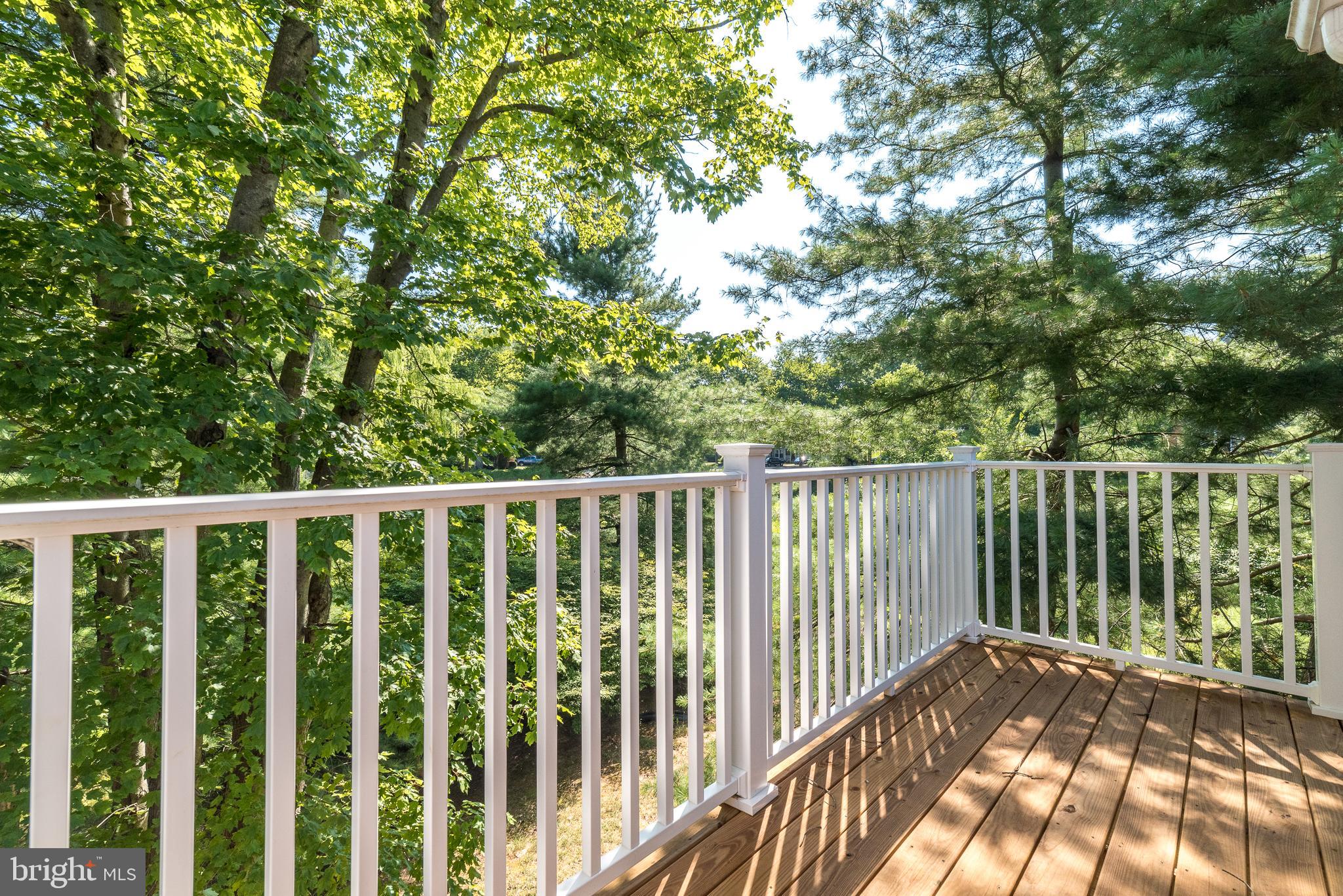 CHARING CROSS - Residential