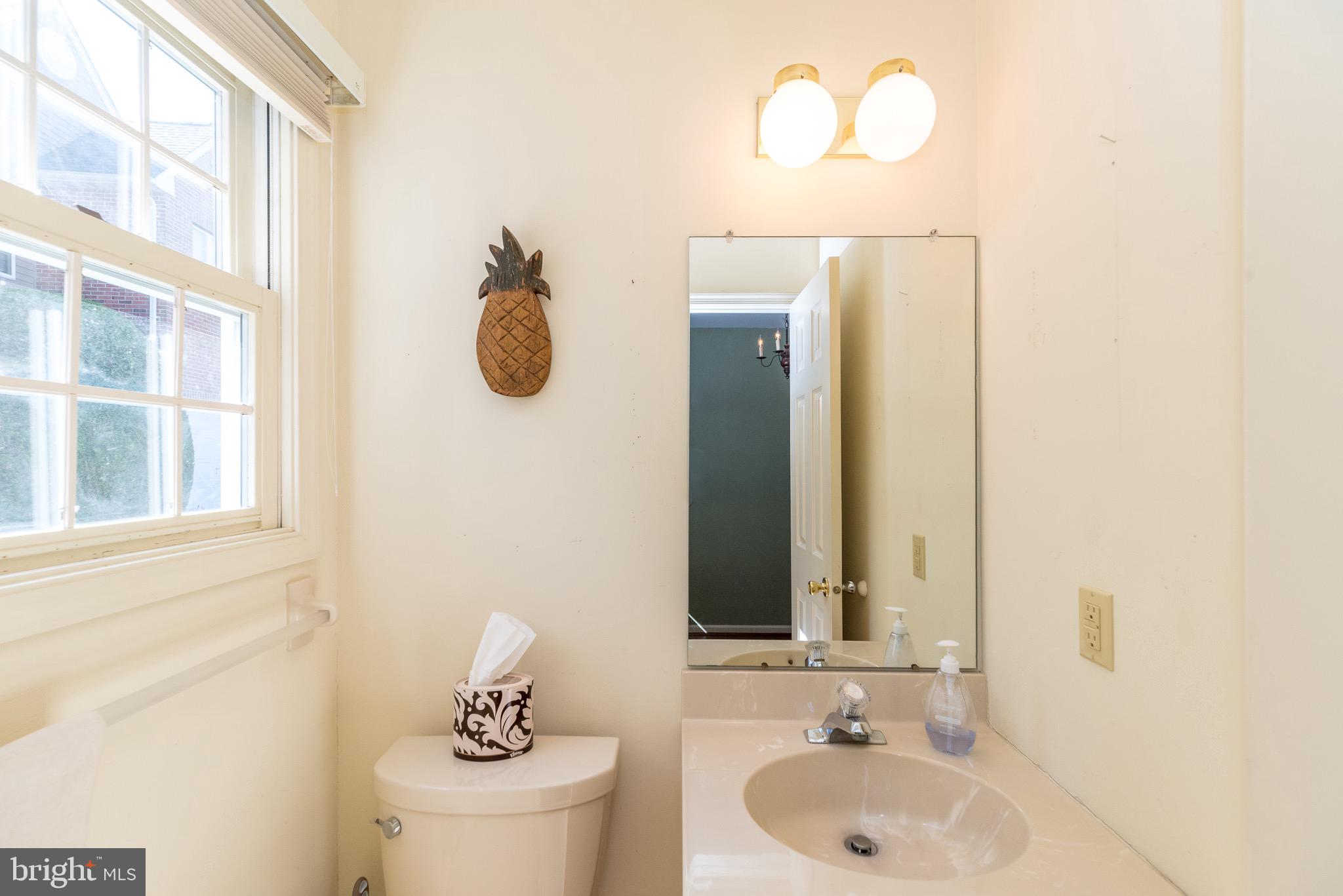 CHARING CROSS - Residential