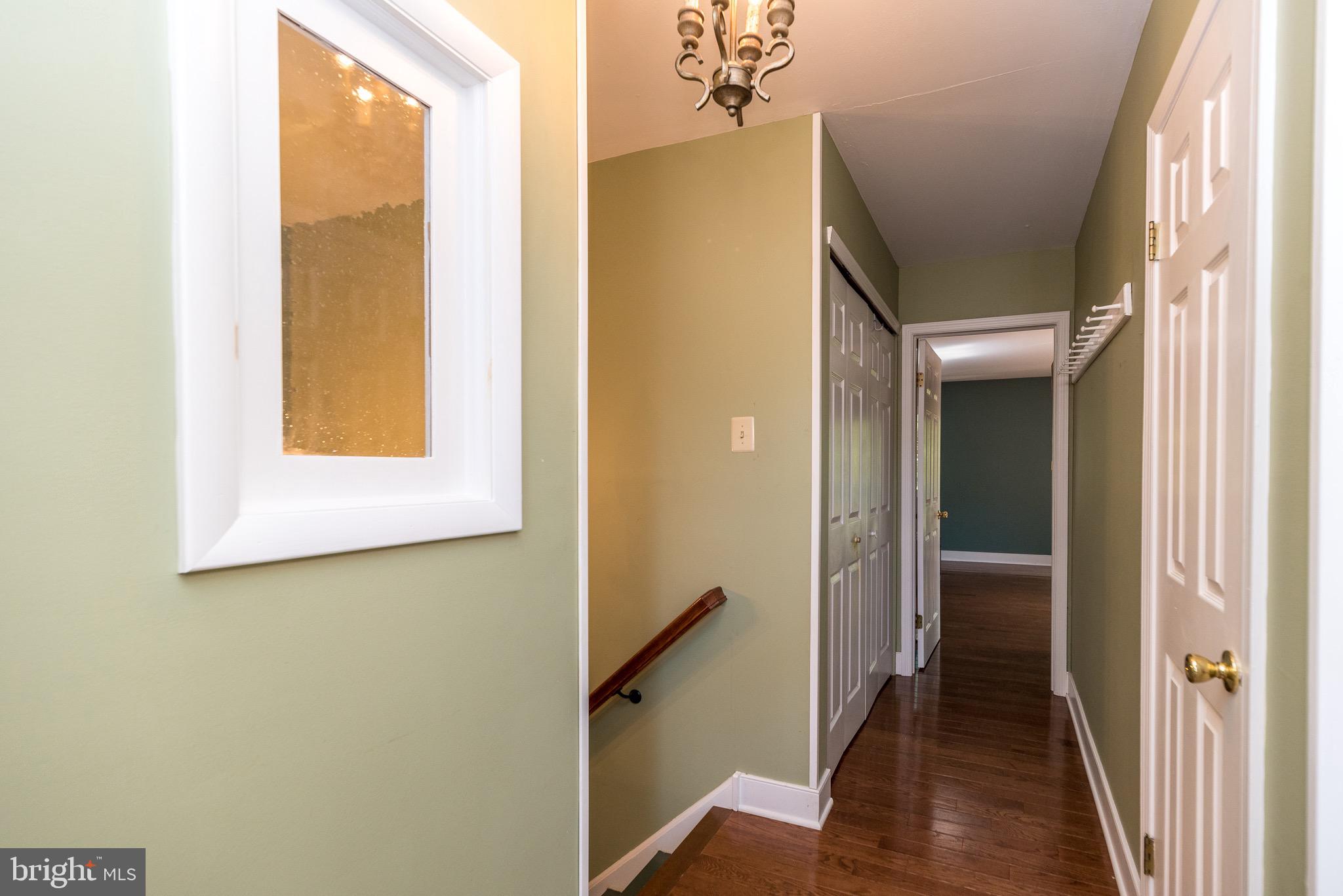 CHARING CROSS - Residential