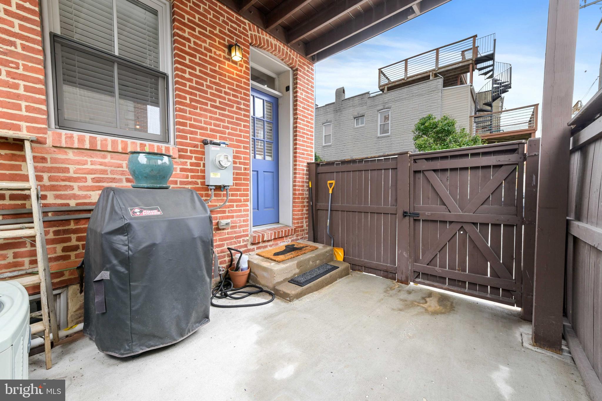 CANTON - Residential