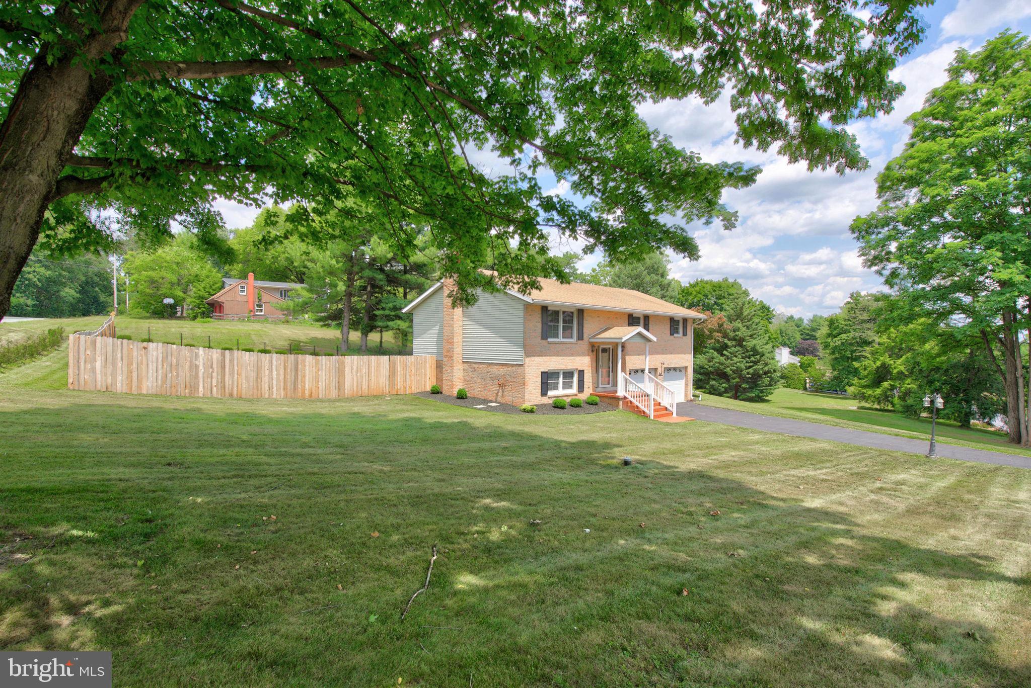 135 HORSESHOE BOULEVARD