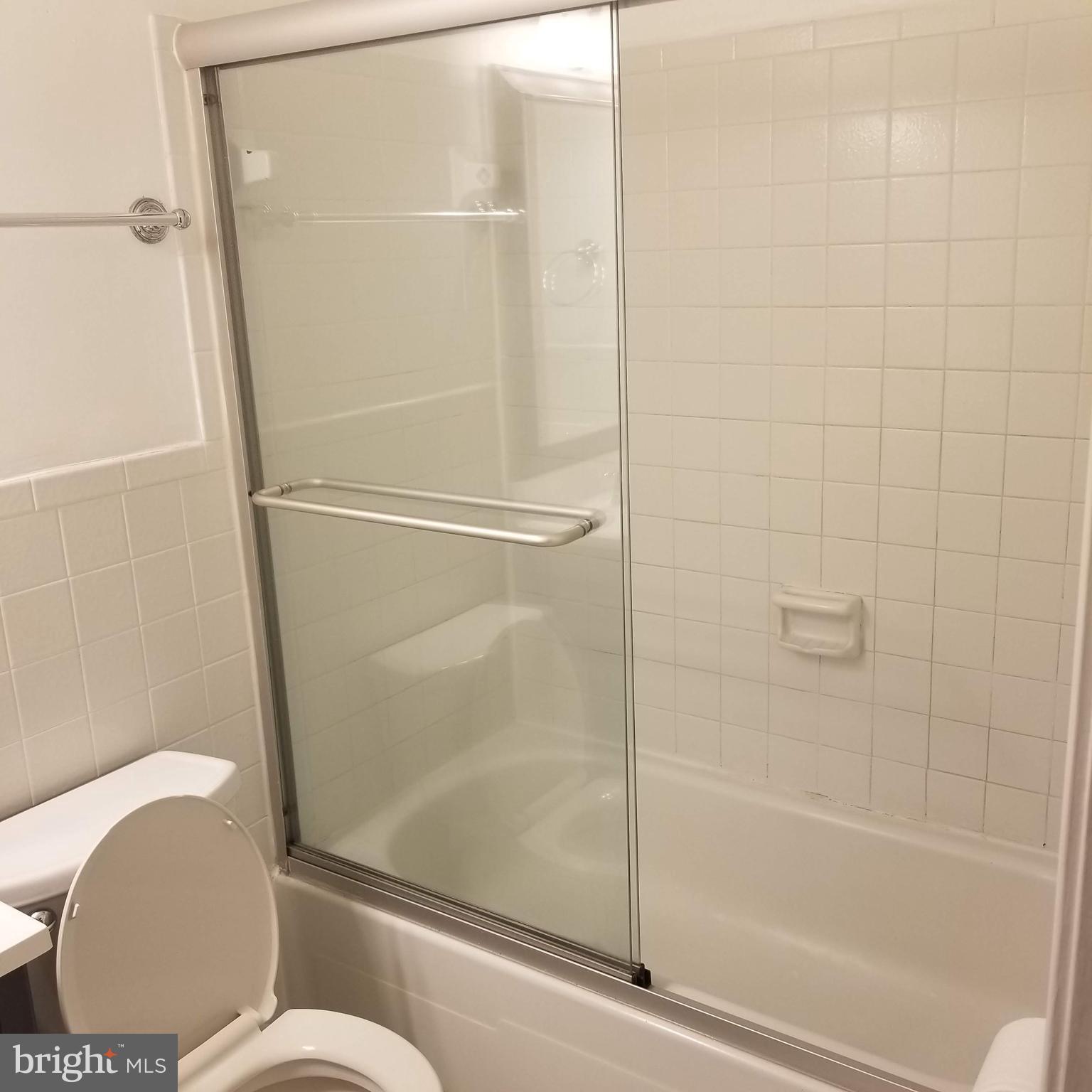 PEMBROOKE - Residential Lease