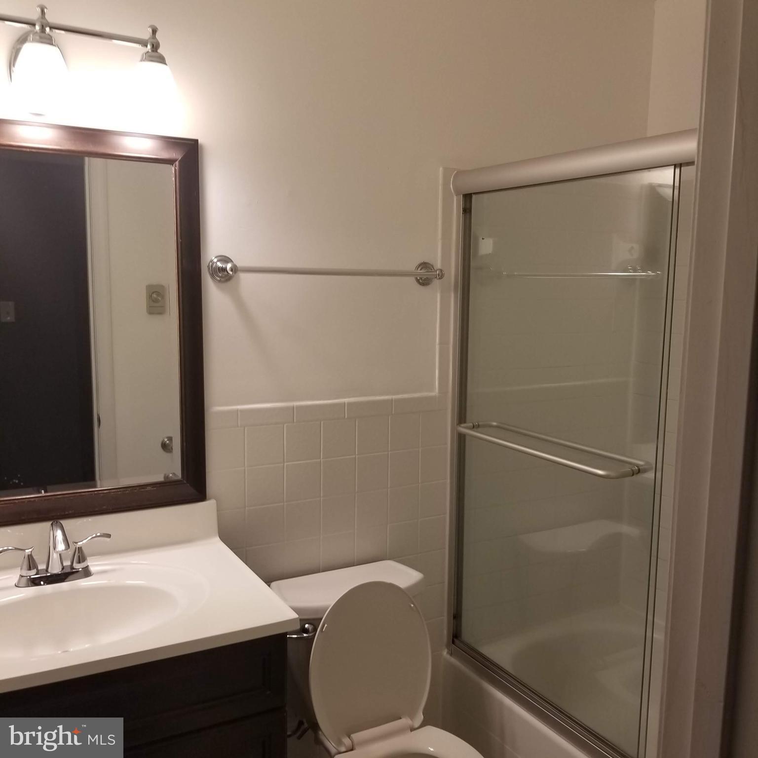 PEMBROOKE - Residential Lease