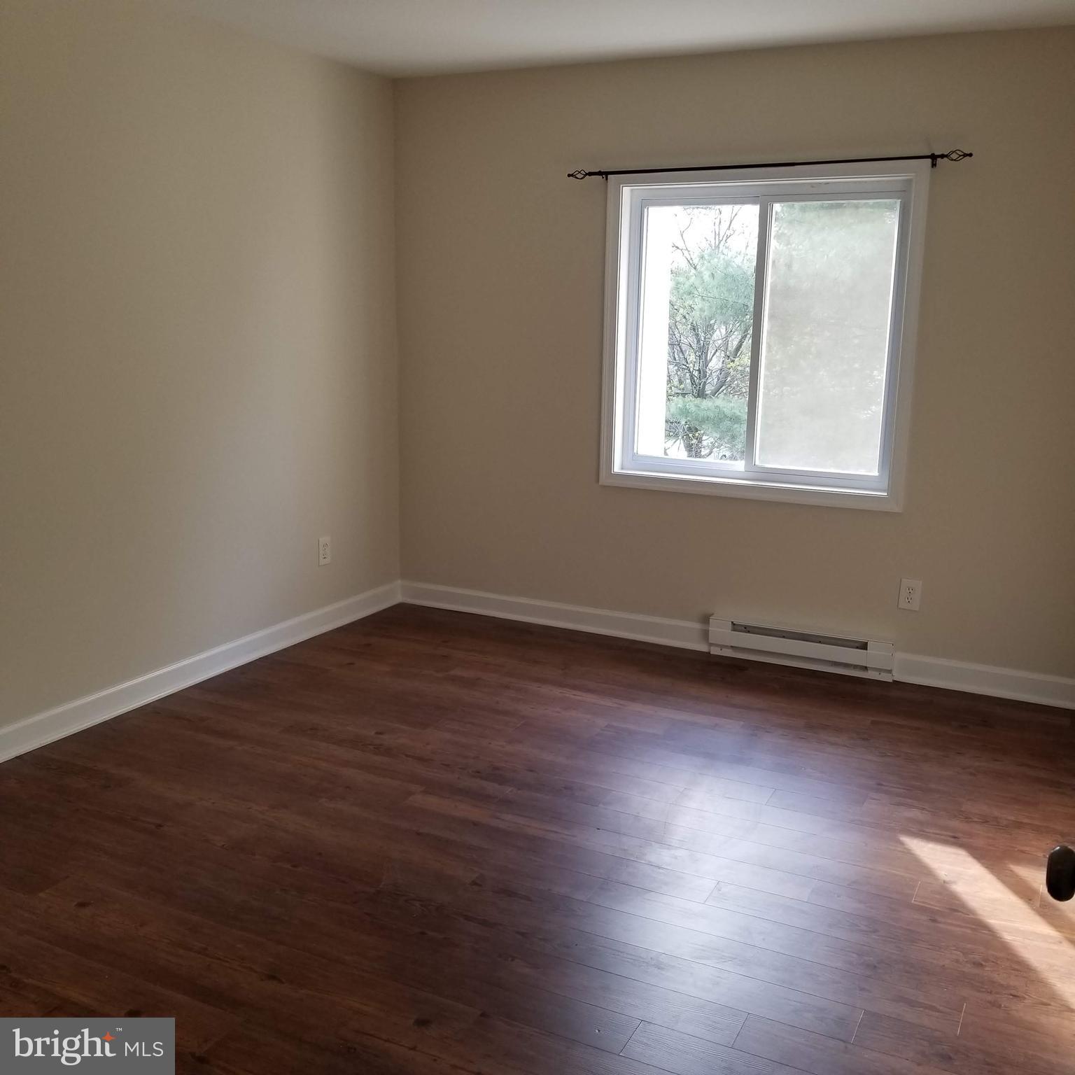 PEMBROOKE - Residential Lease