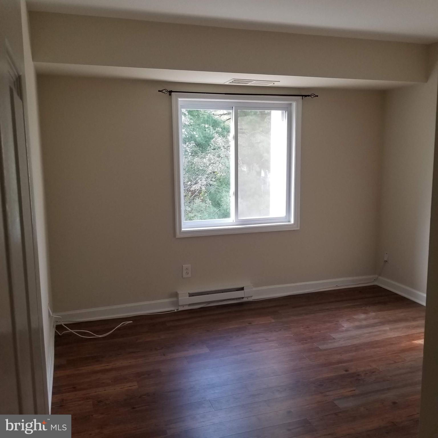 PEMBROOKE - Residential Lease