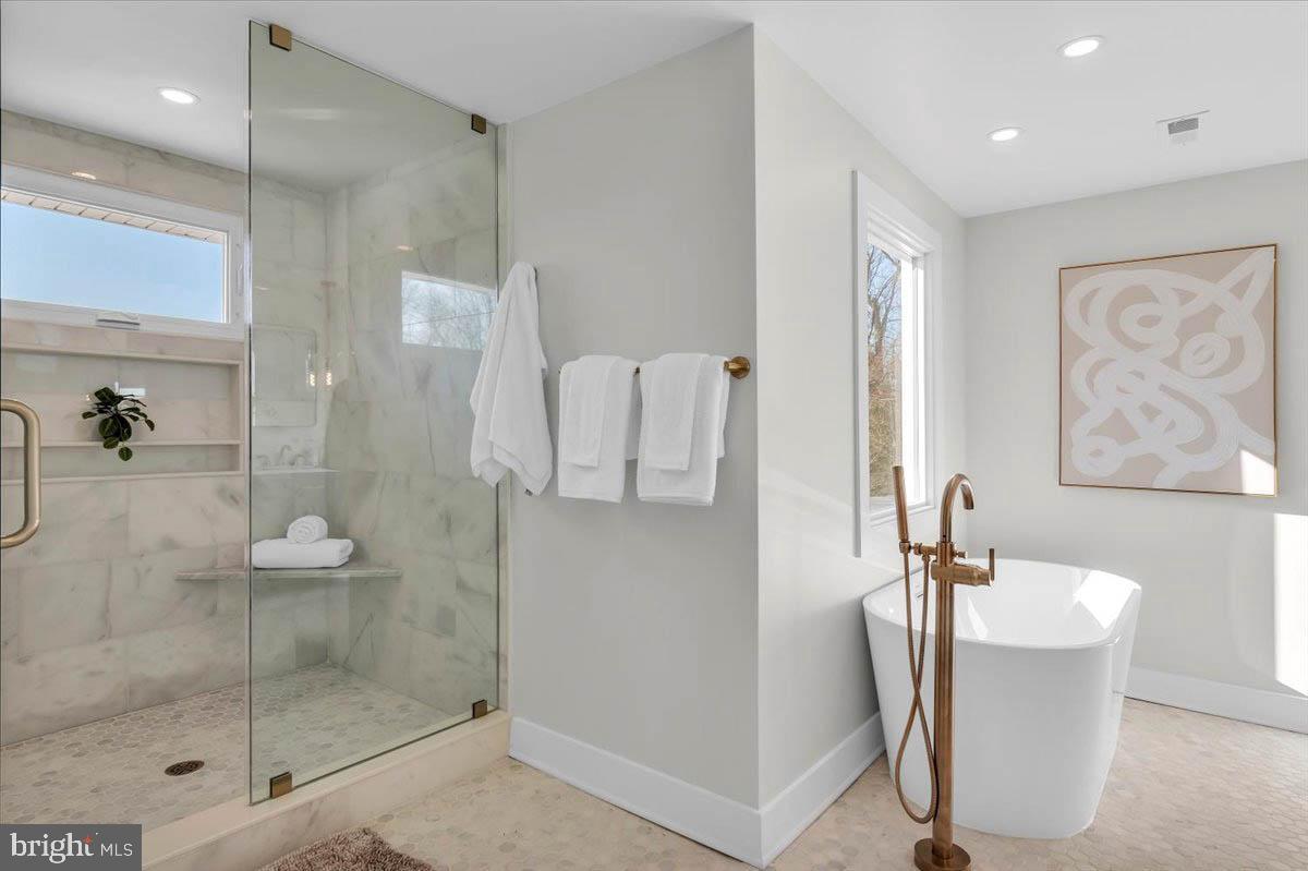 RAMPART RIDGE - Residential