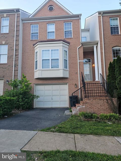 21219 MILLWOOD SQUARE STERLING VA 20165