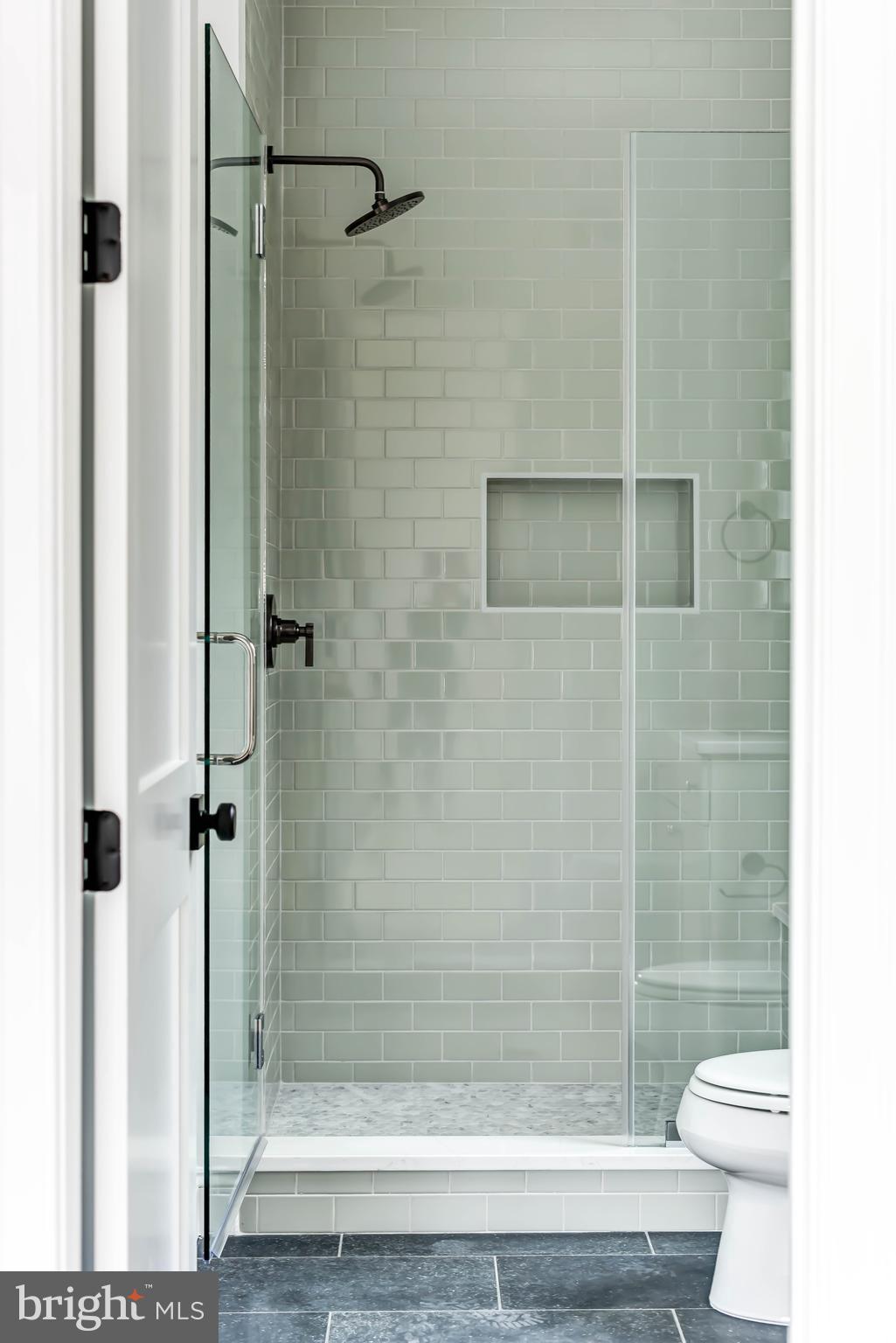 OAKWOOD KNOLLS - Residential