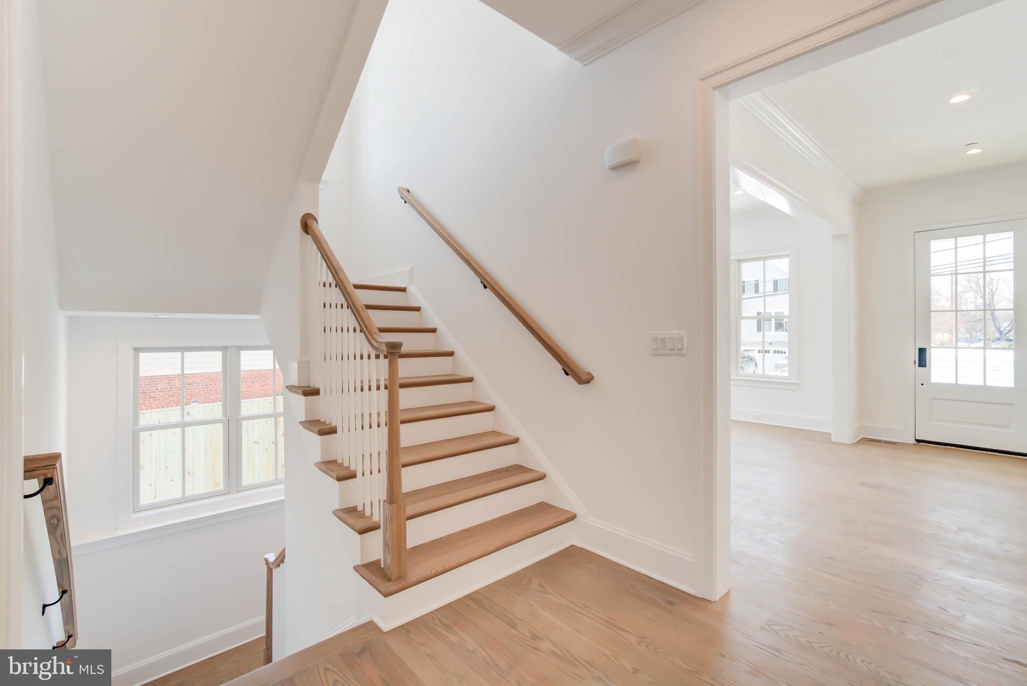 OAKWOOD KNOLLS - Residential