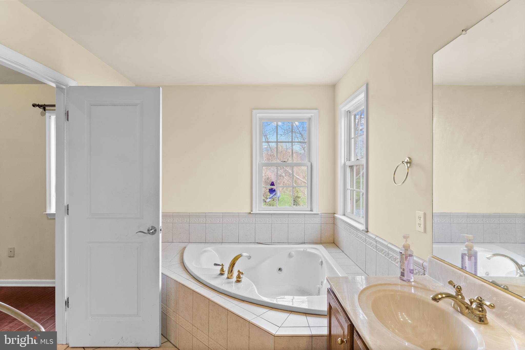 RISING SUN FARM EST - Residential