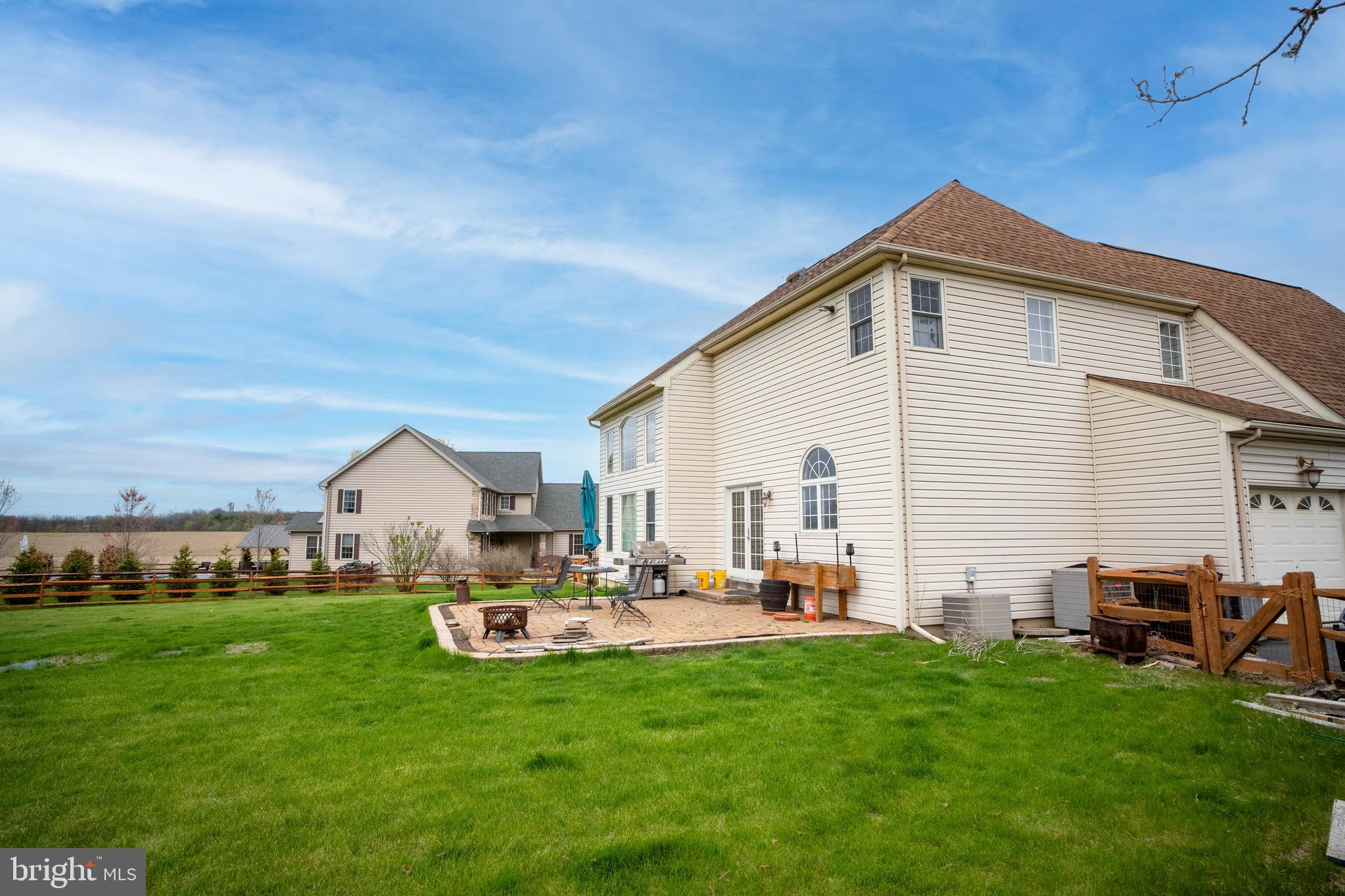 RISING SUN FARM EST - Residential