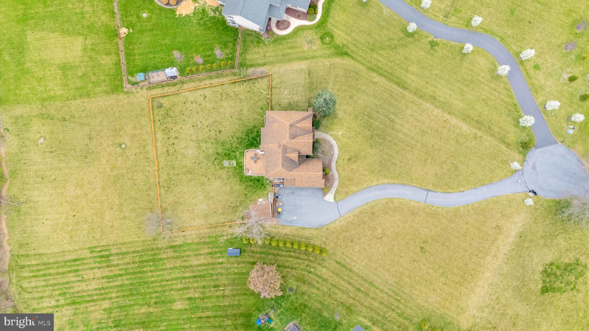 RISING SUN FARM EST - Residential