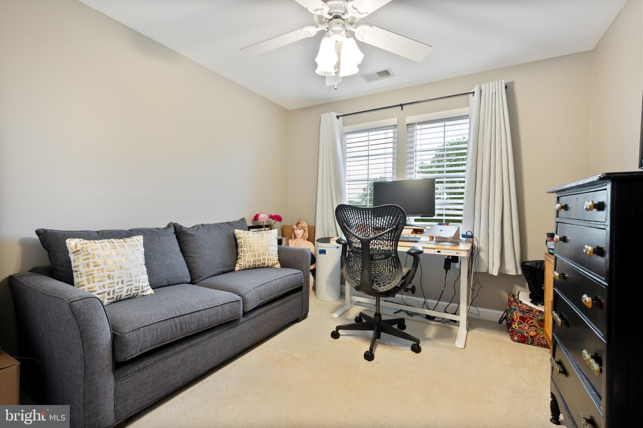 ARLINGTON HEIGHTS - Residential