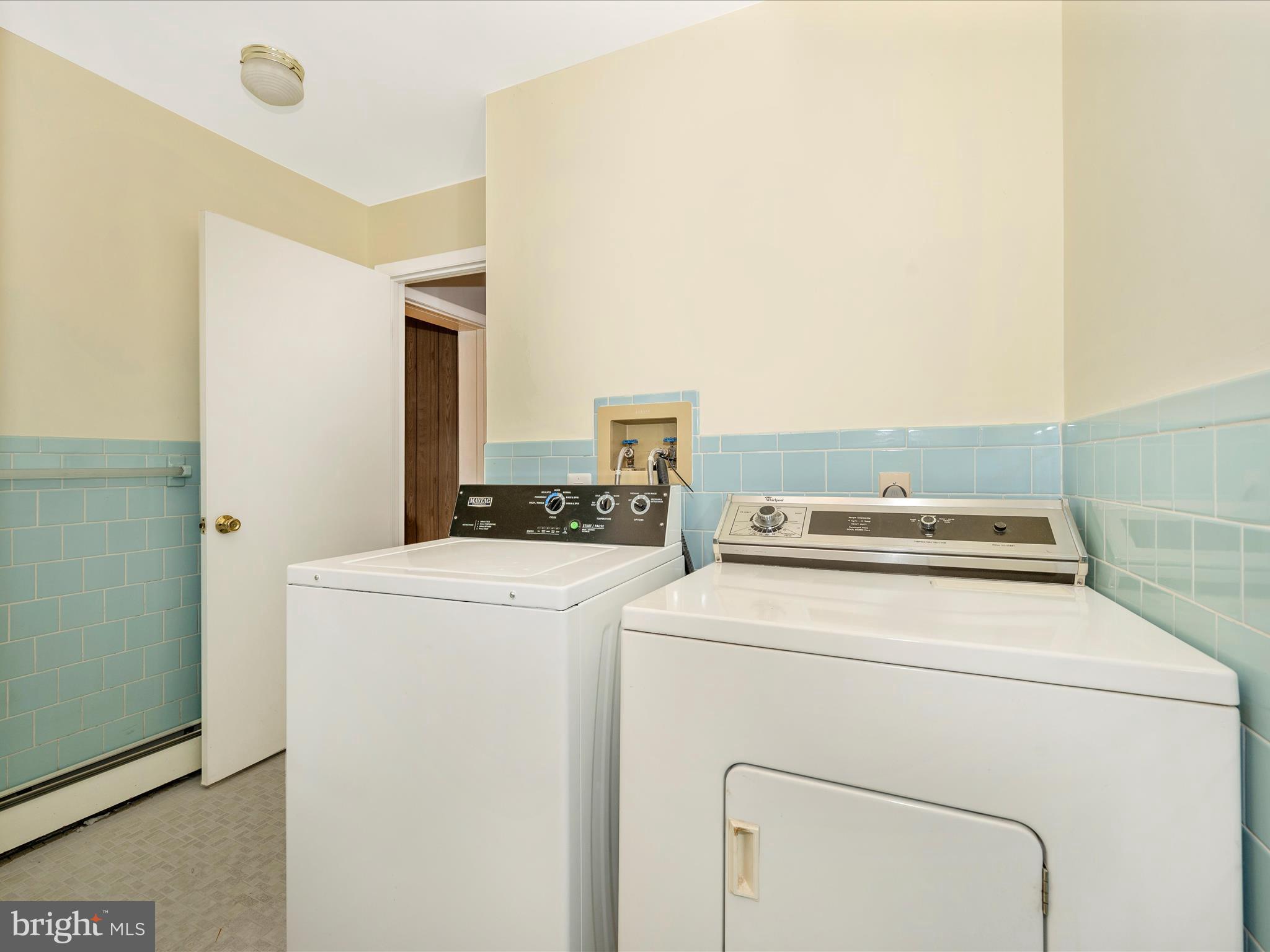 GRAHAM PLACE - Residential