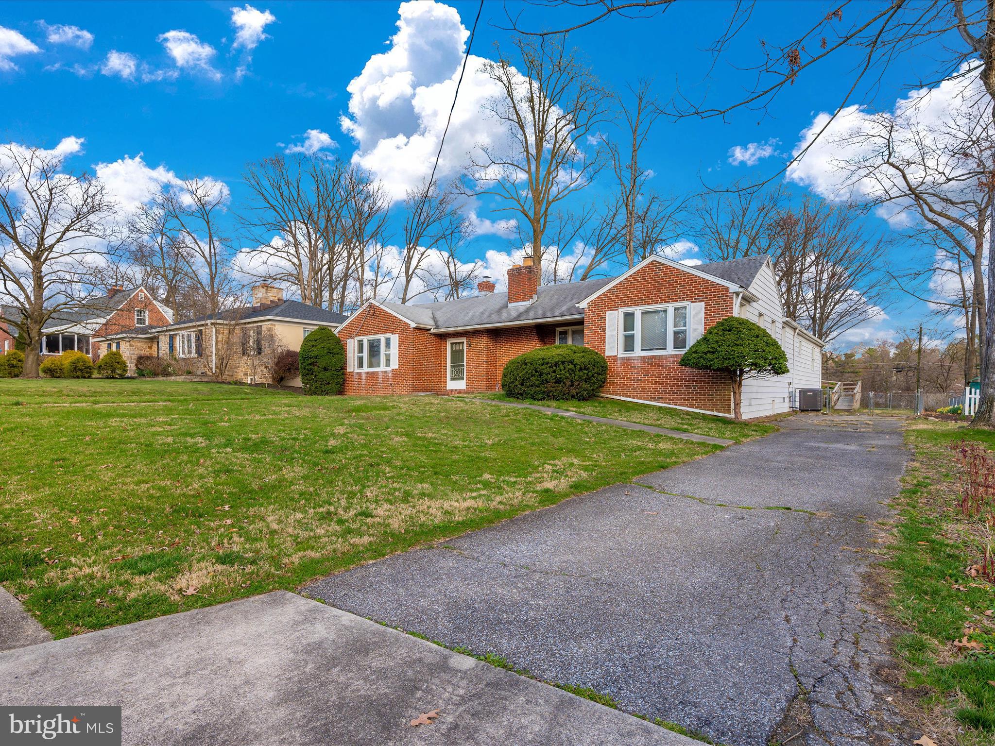 GRAHAM PLACE - Residential