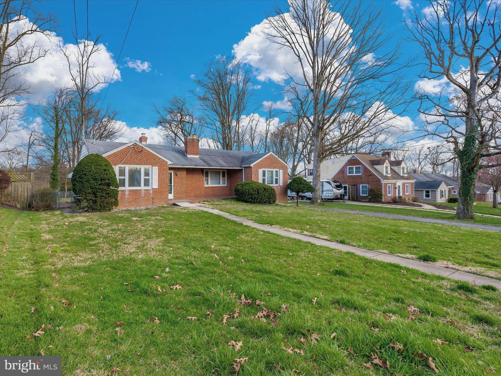 GRAHAM PLACE - Residential