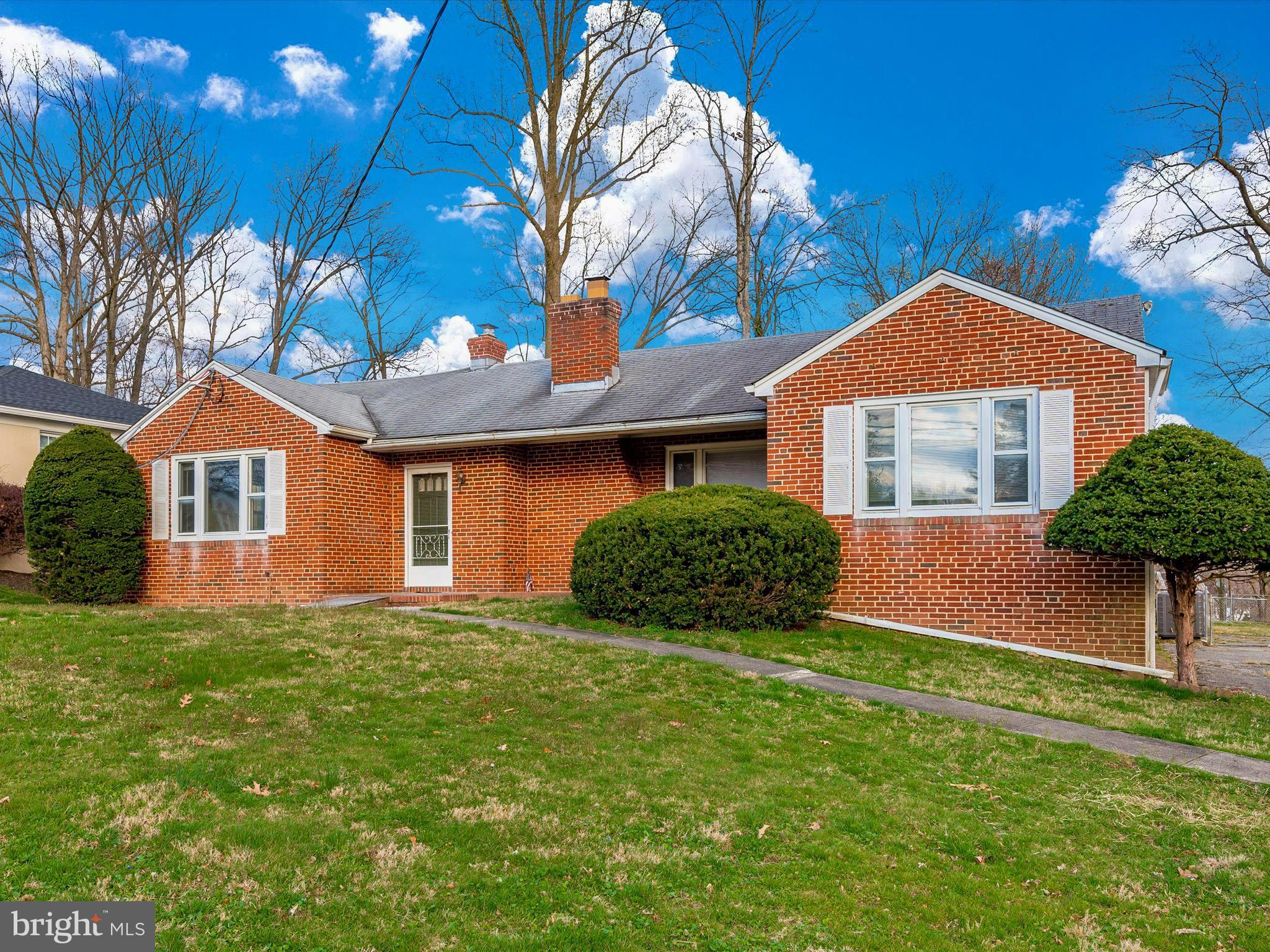 GRAHAM PLACE - Residential