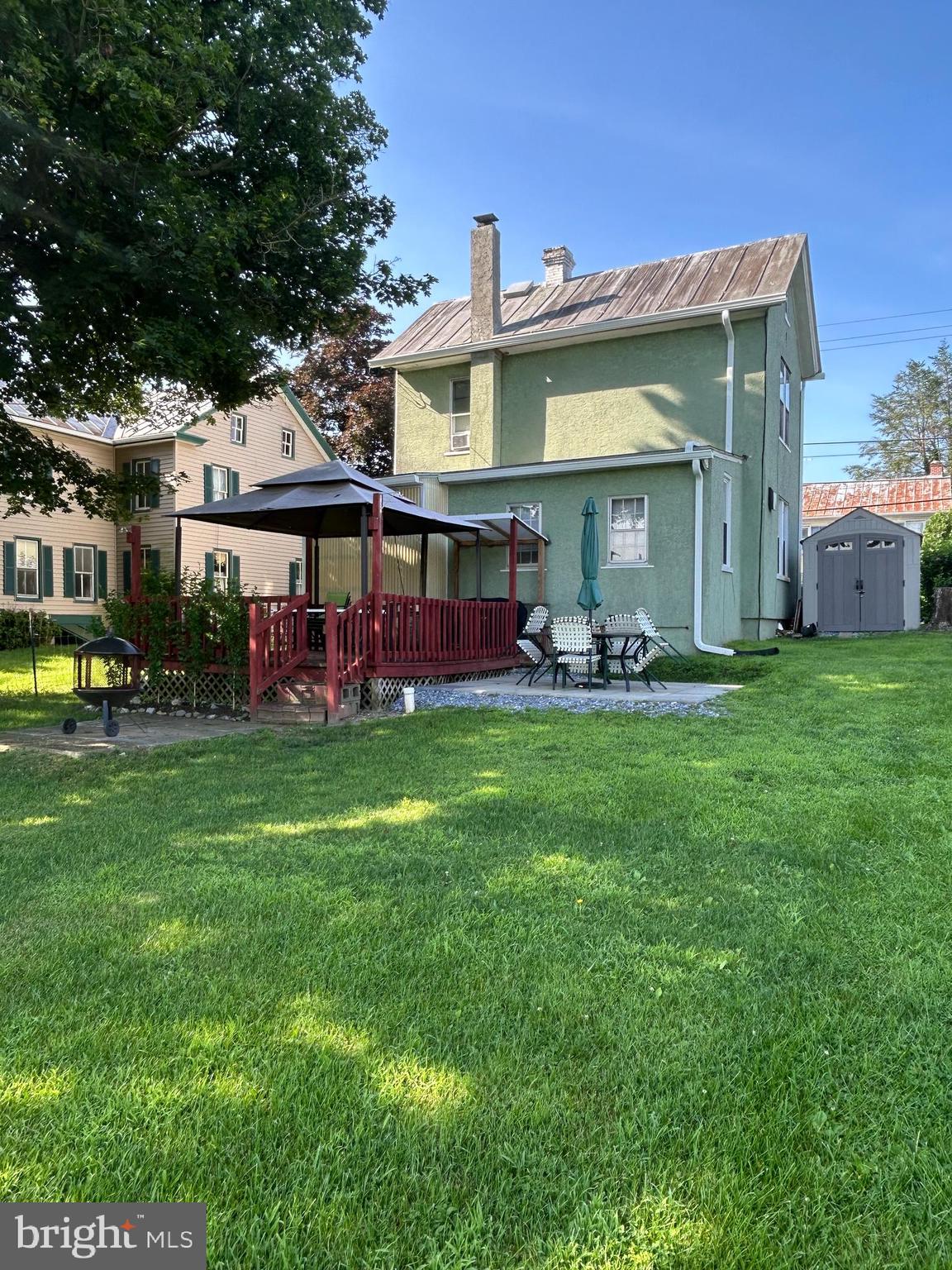 467 GODFREY STREET