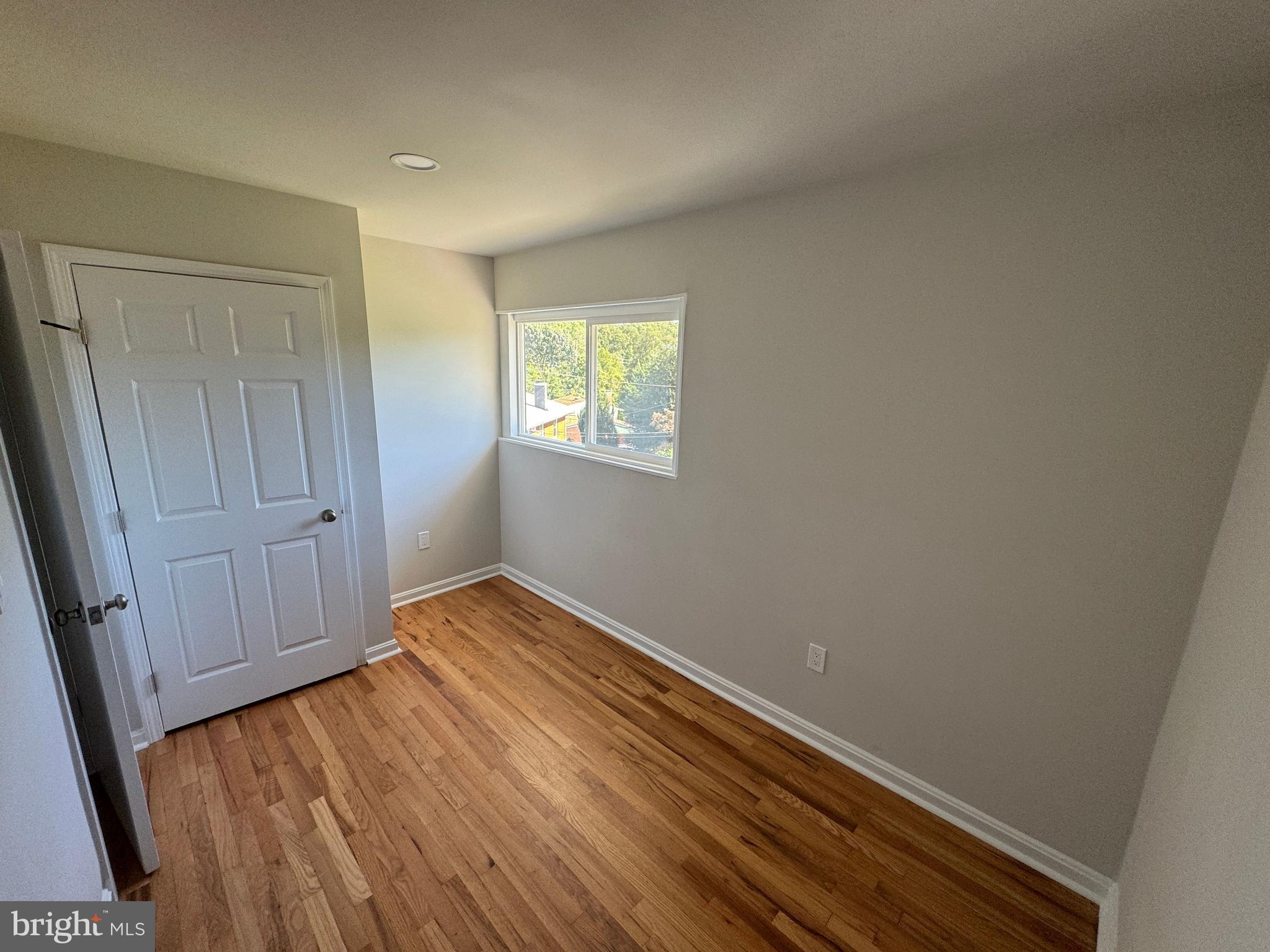 BREN MAR PARK - Residential Lease