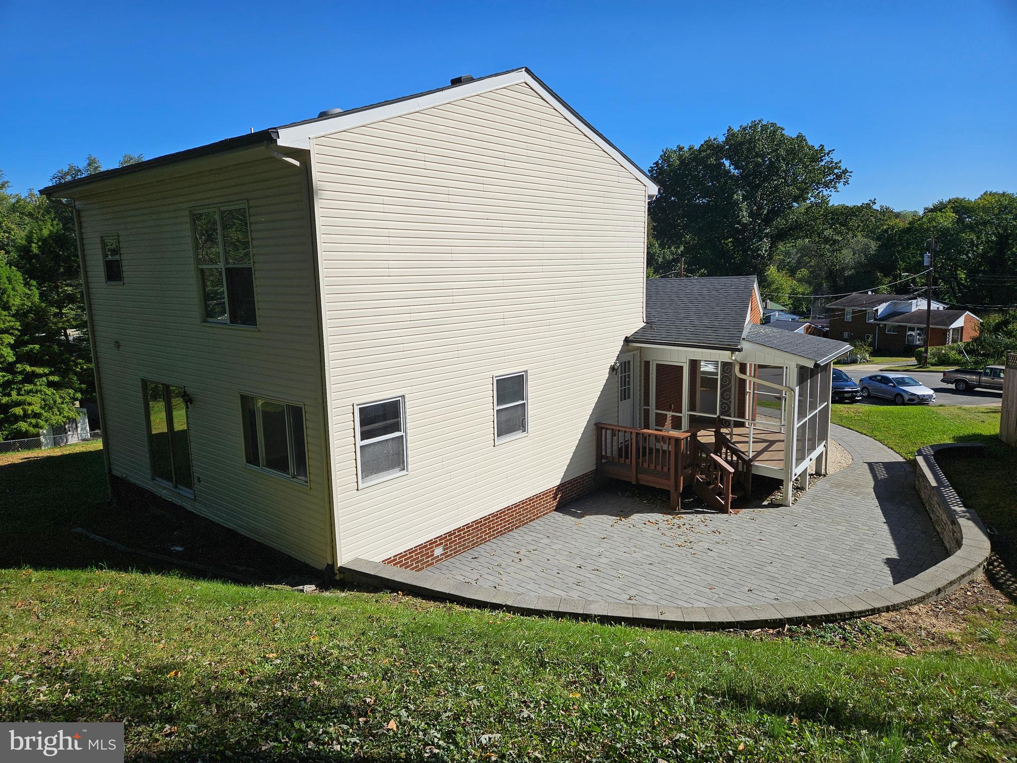 BREN MAR PARK - Residential Lease