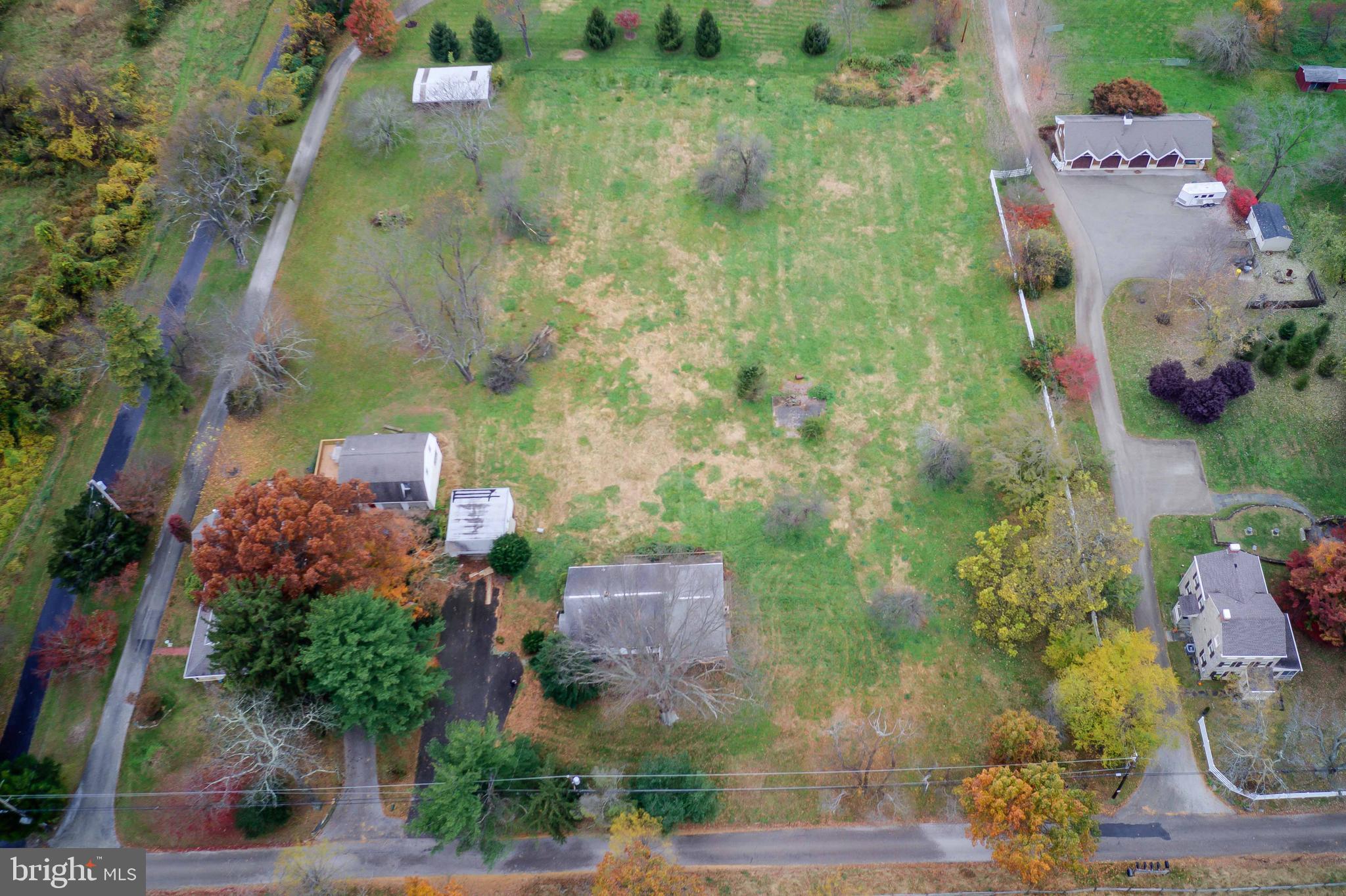 ANDORRA WOODS - Residential