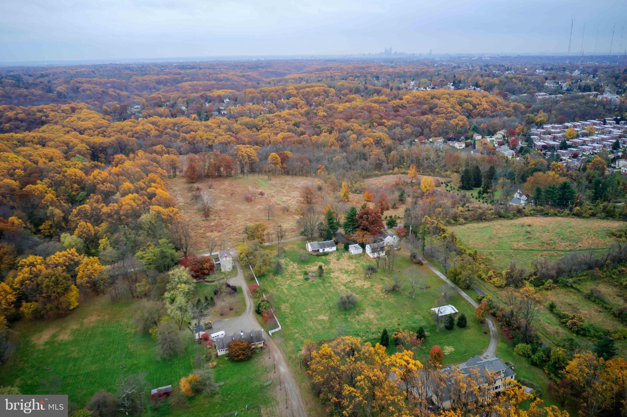 ANDORRA WOODS - Residential
