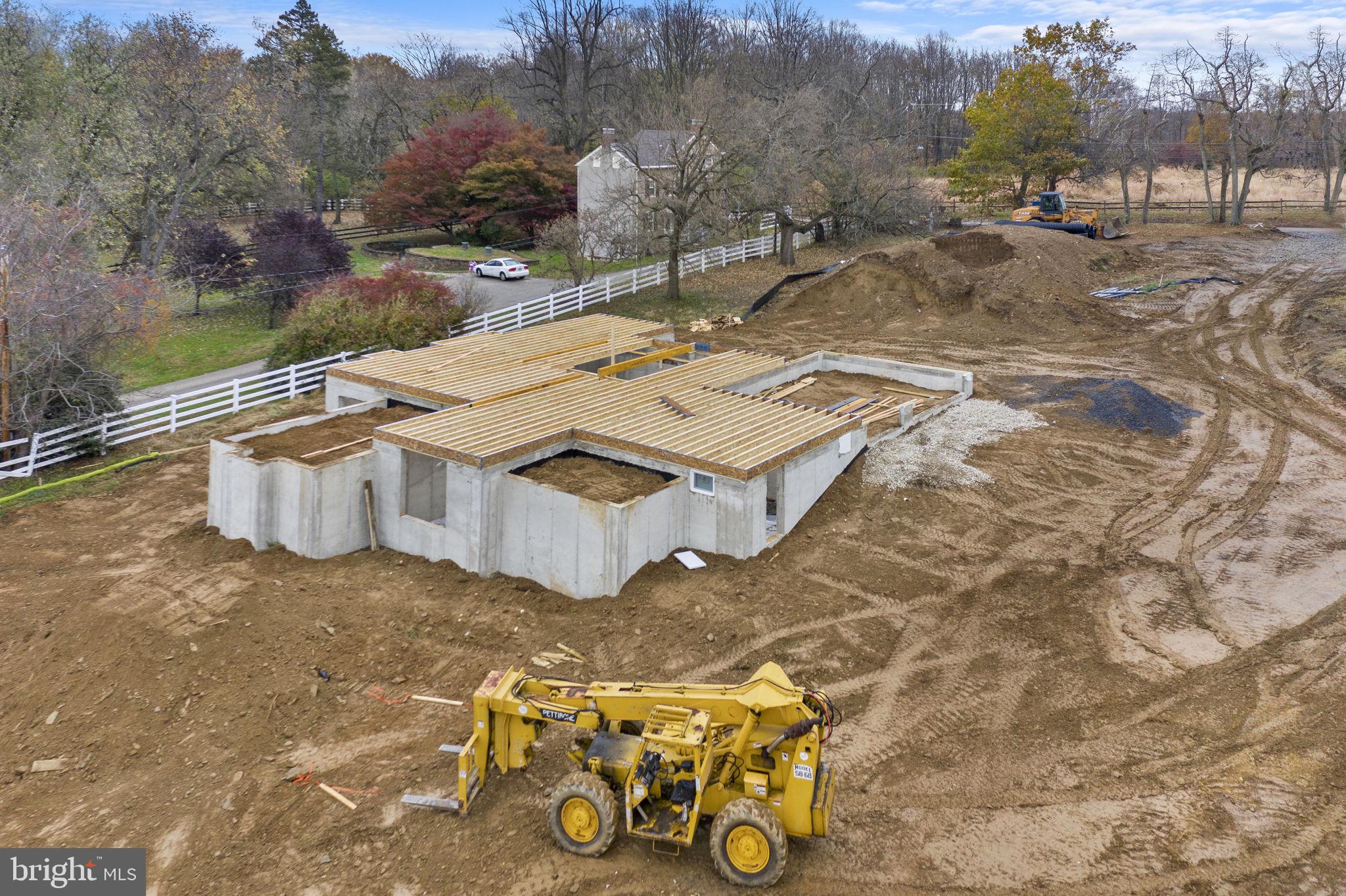 ANDORRA WOODS - Residential