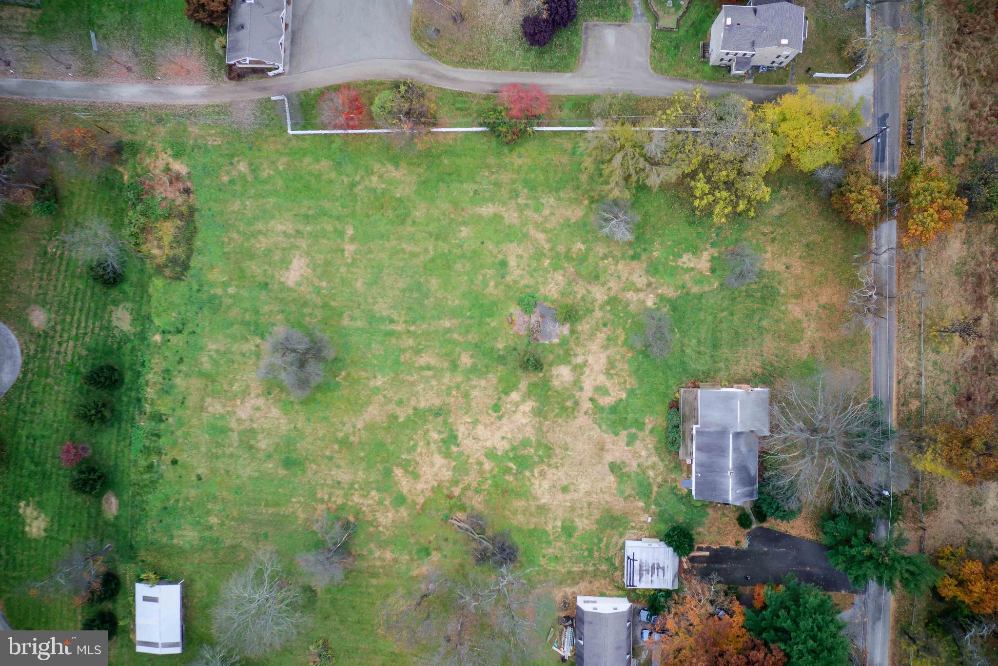 ANDORRA WOODS - Residential