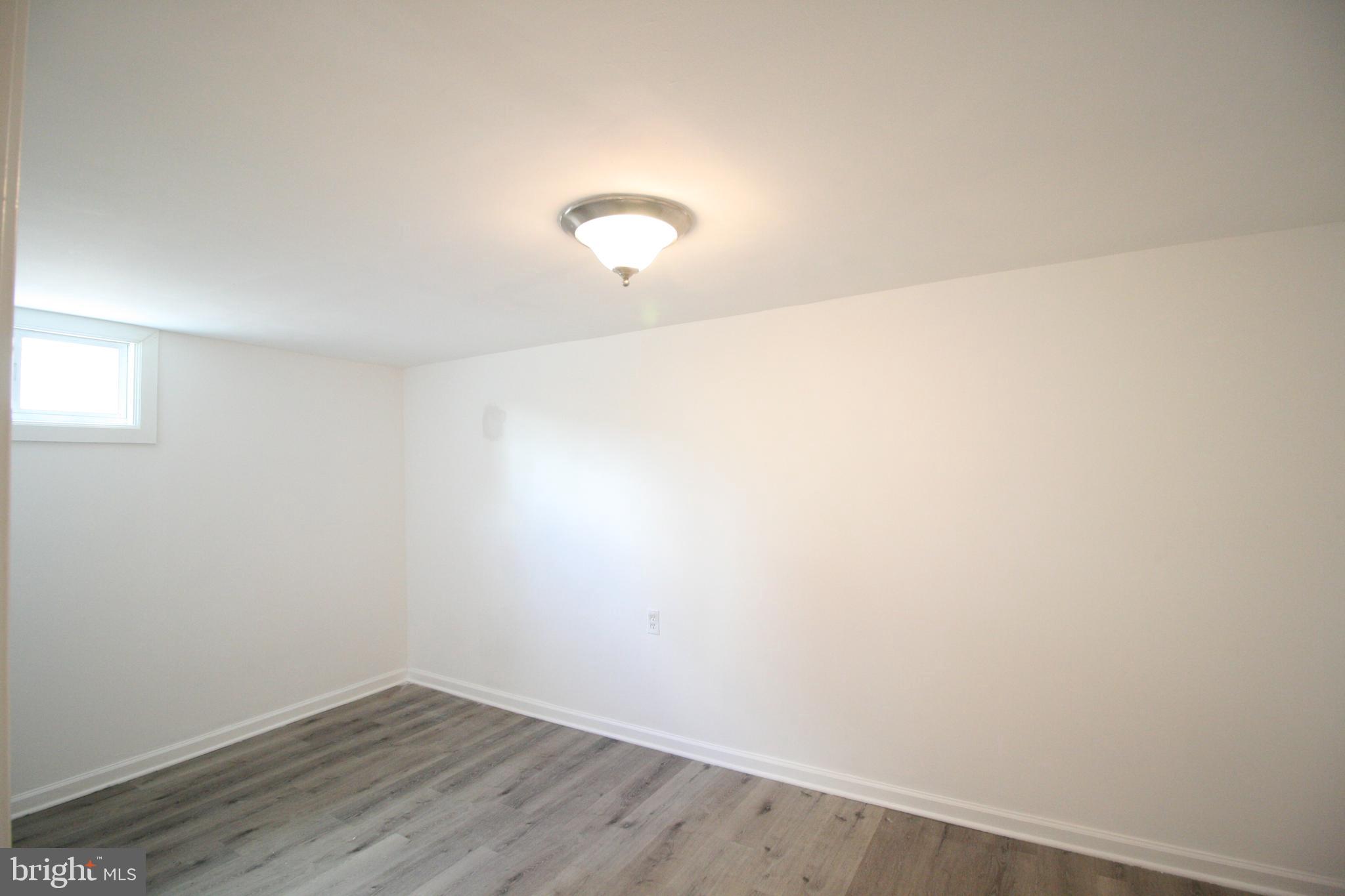 RANDOLPH HILLS - Residential Lease