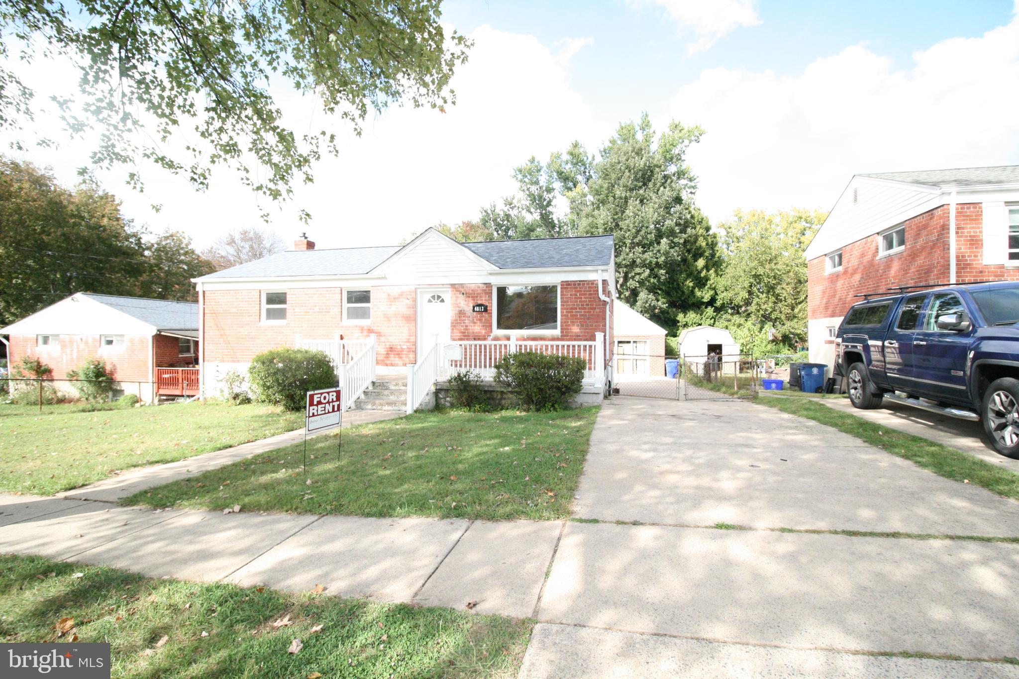 RANDOLPH HILLS - Residential Lease