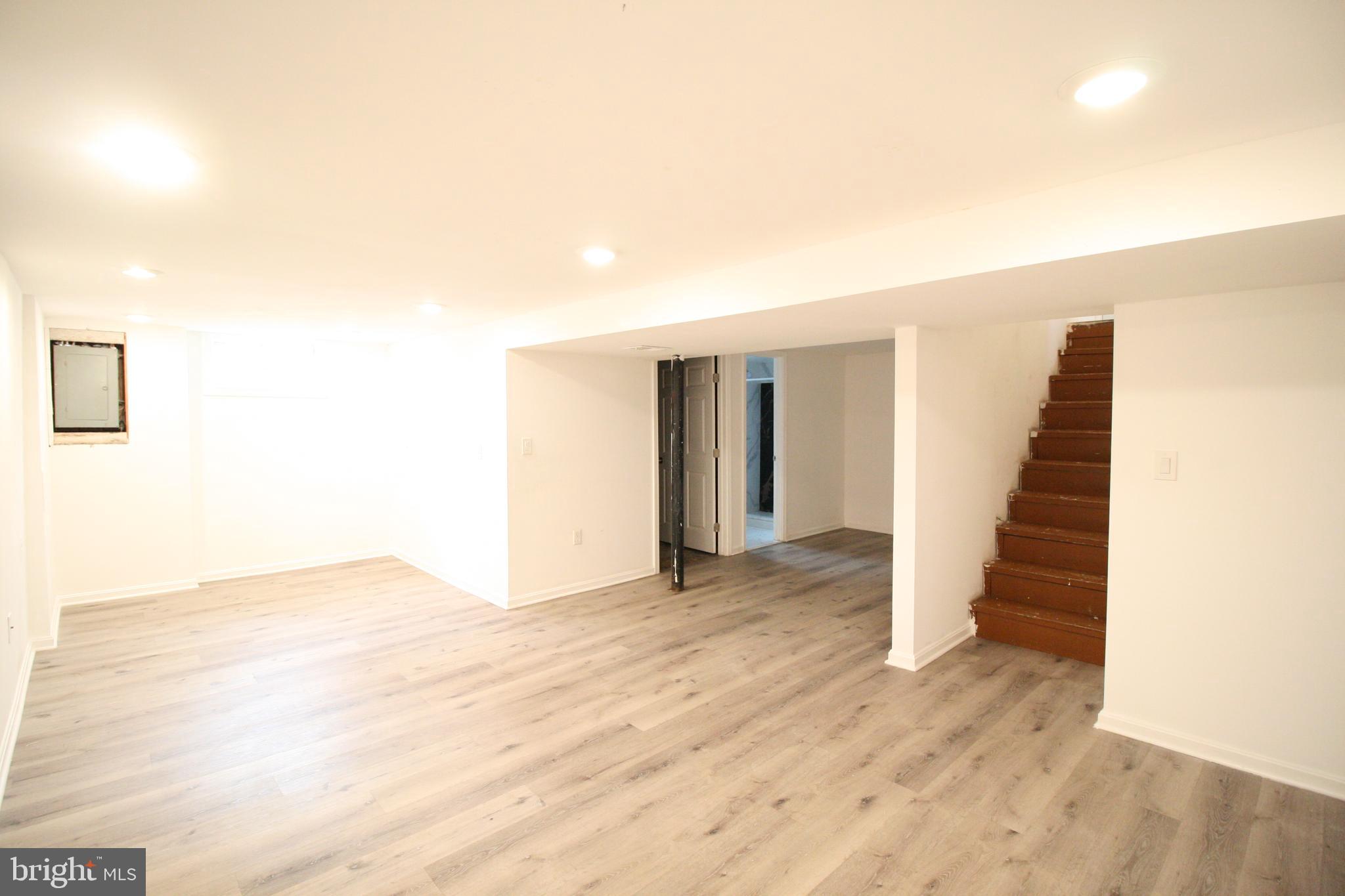 RANDOLPH HILLS - Residential Lease