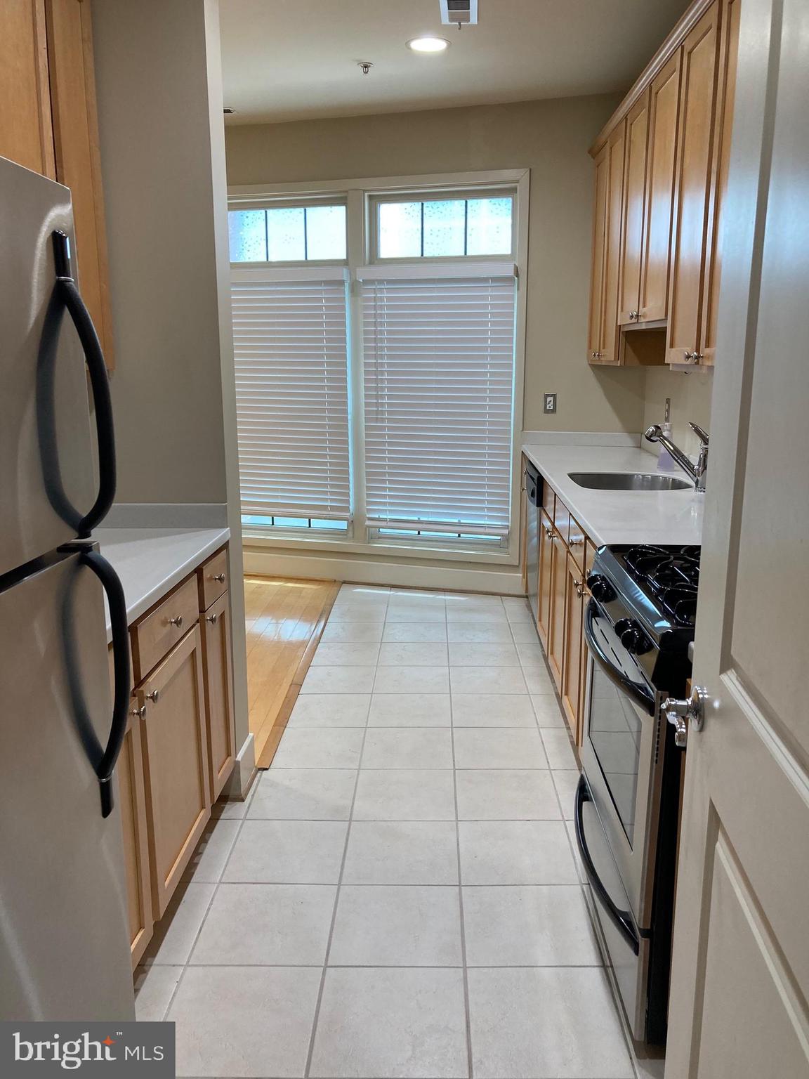 HARBOR EAST - Residential Lease