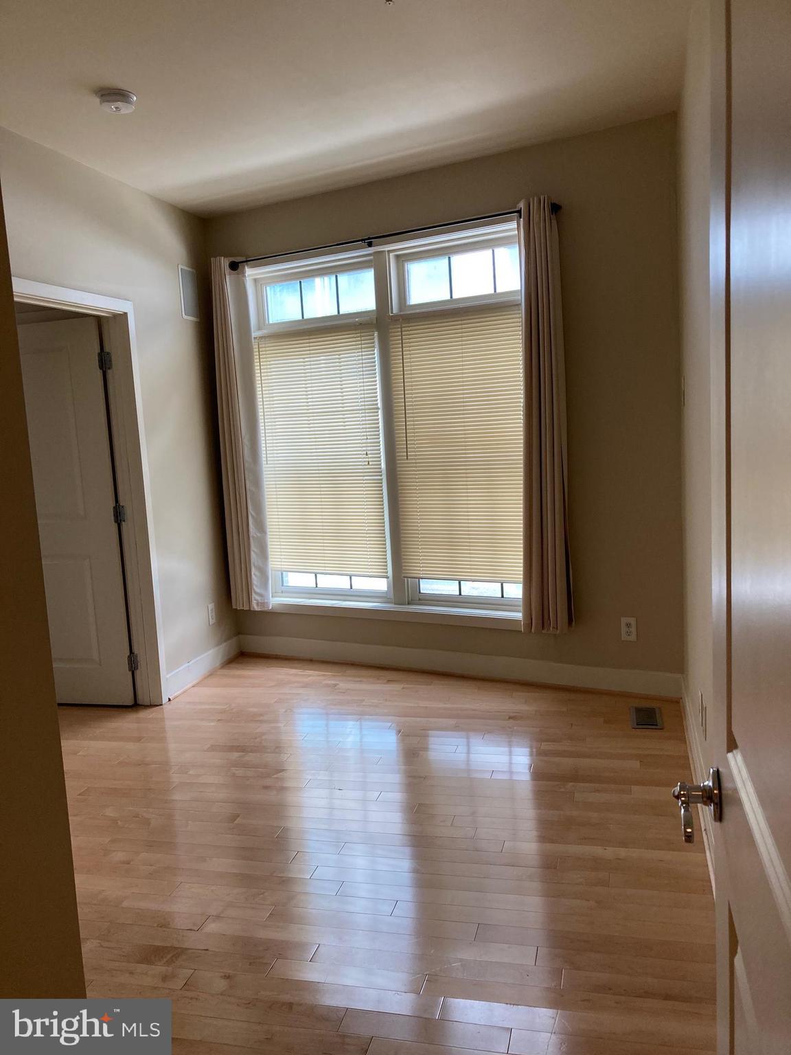 HARBOR EAST - Residential Lease