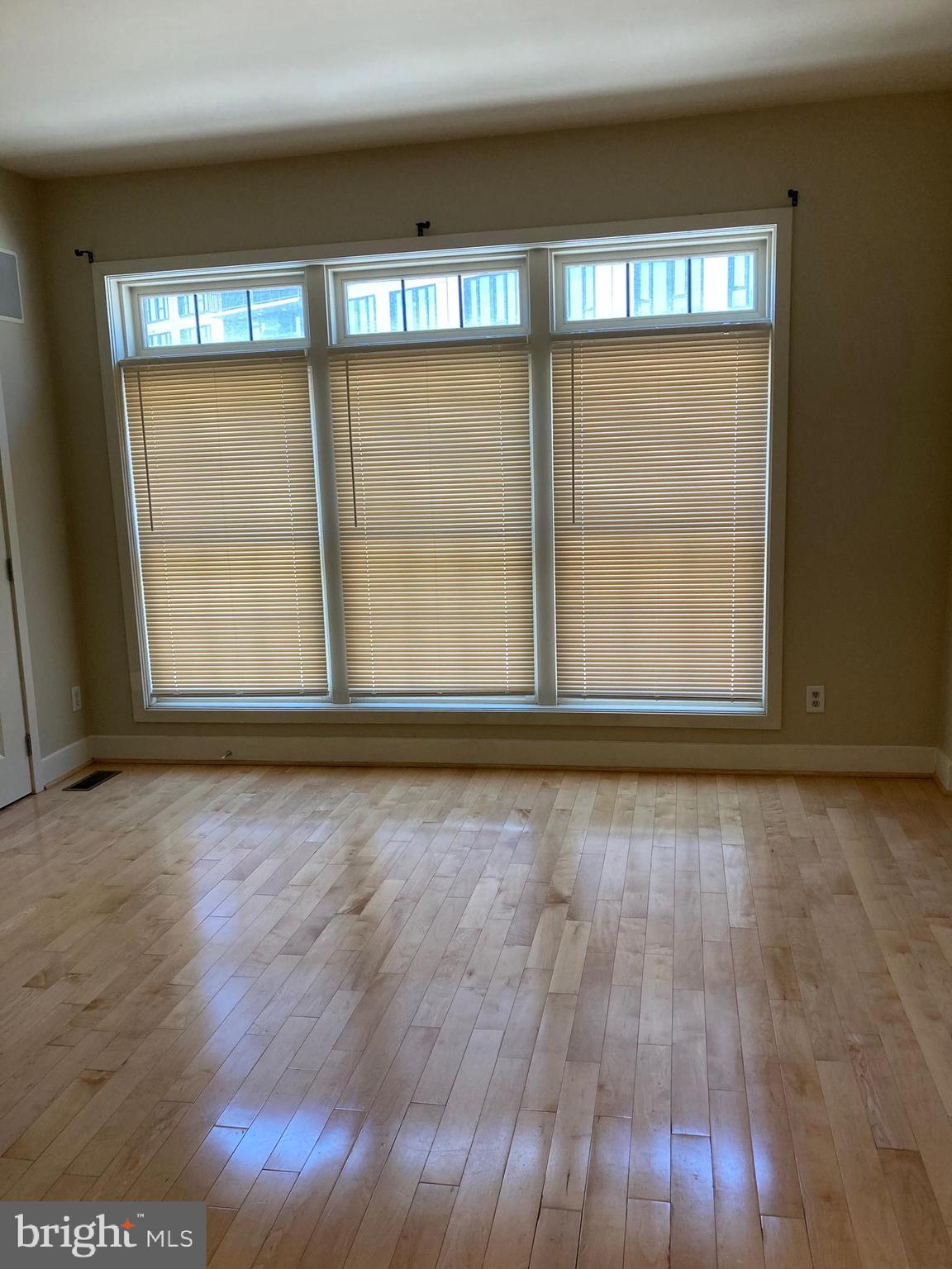 HARBOR EAST - Residential Lease