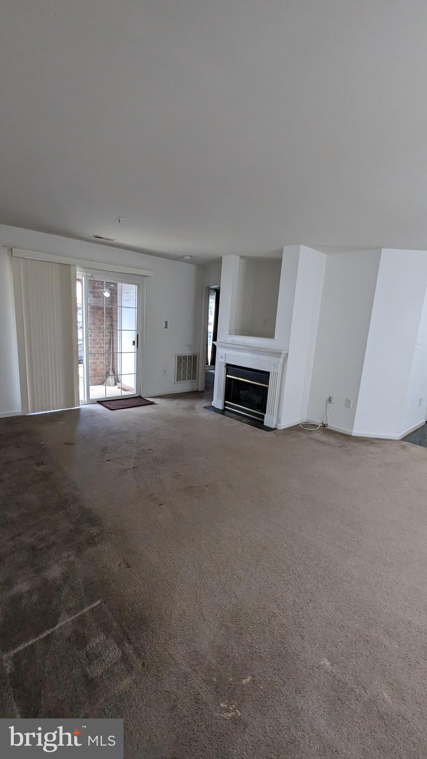 ECHO GLEN - Residential Lease