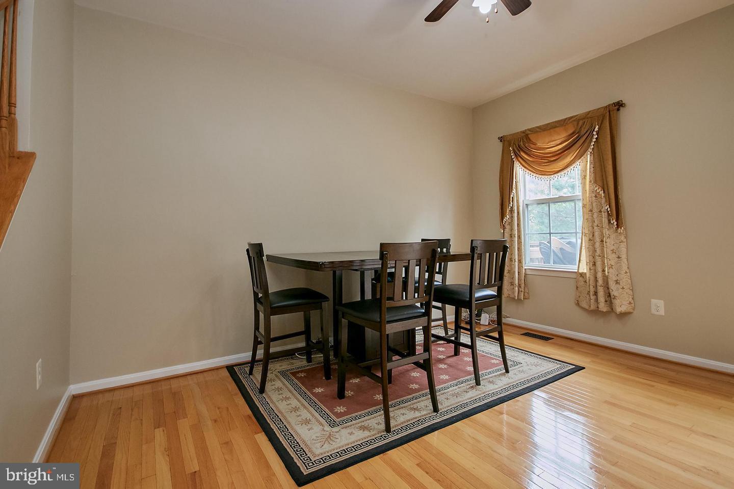 MCNAIR FARMS LAND BAY 2 - Residential Lease