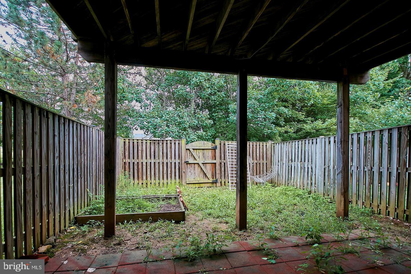 MCNAIR FARMS LAND BAY 2 - Residential Lease