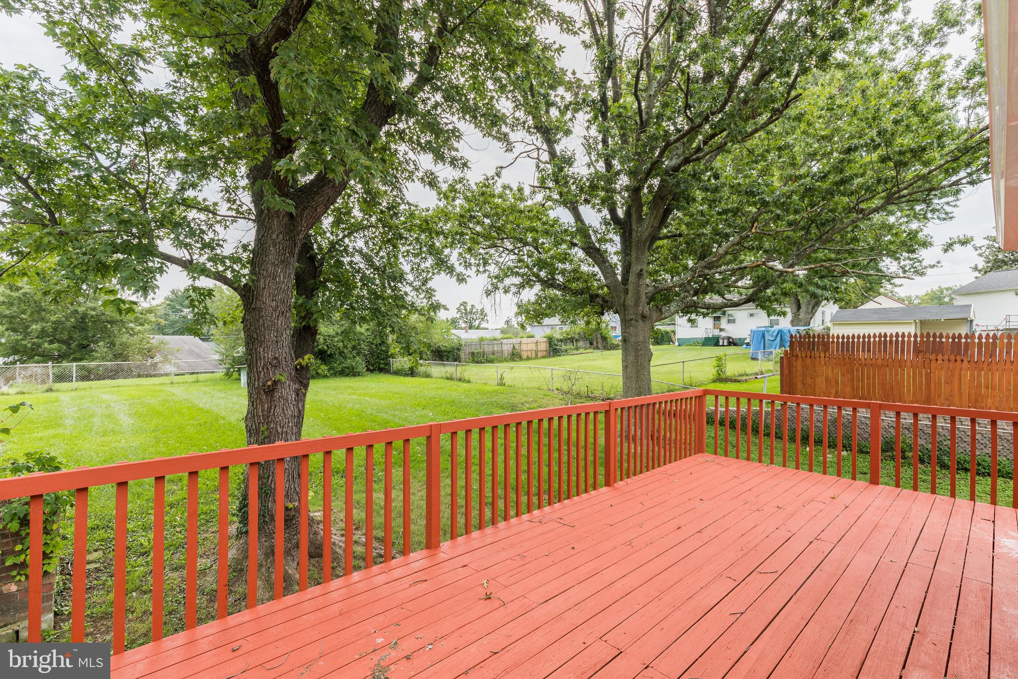 NORTH FORESTVILLE - Residential