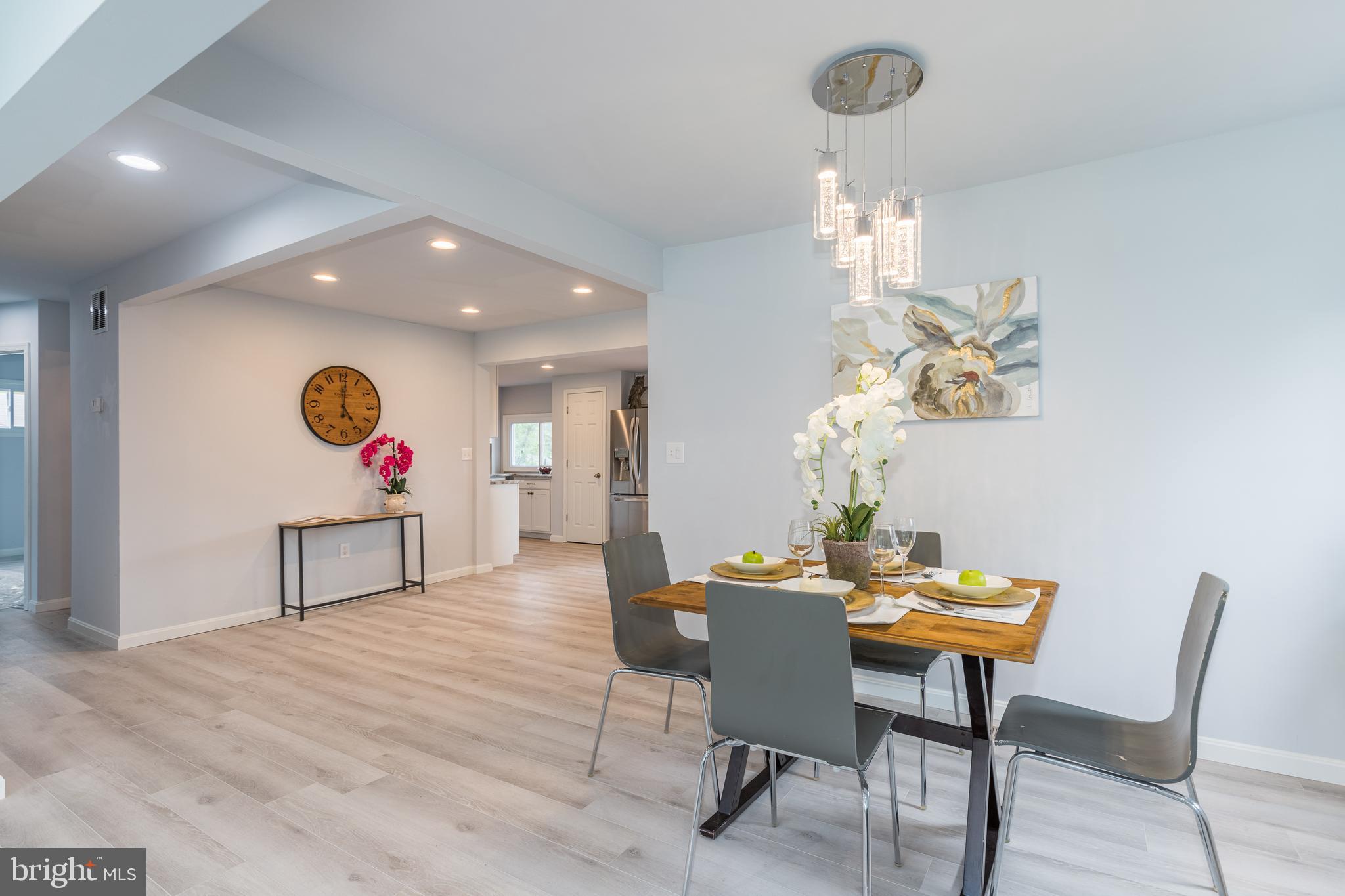 NORTH FORESTVILLE - Residential