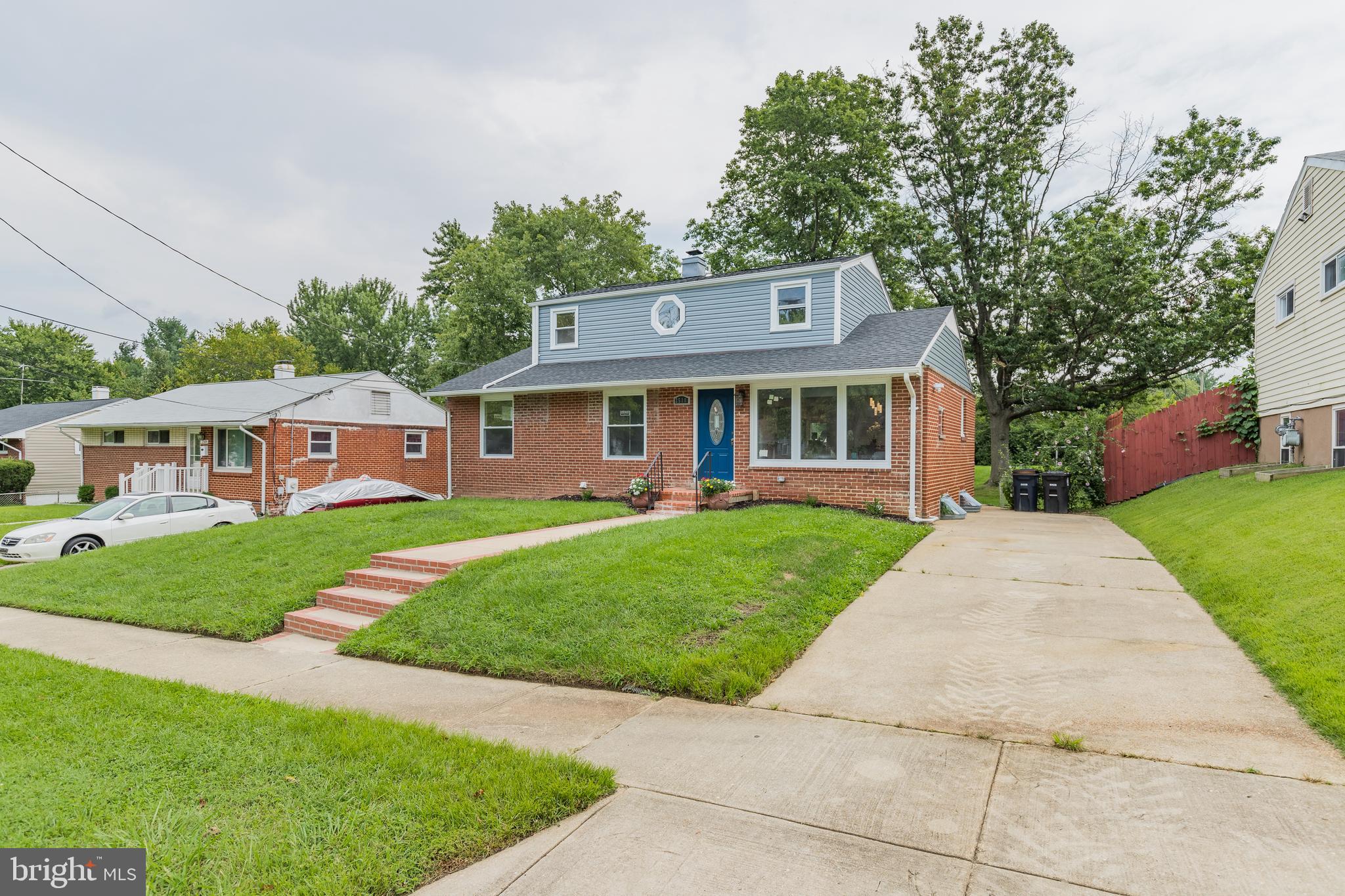 NORTH FORESTVILLE - Residential