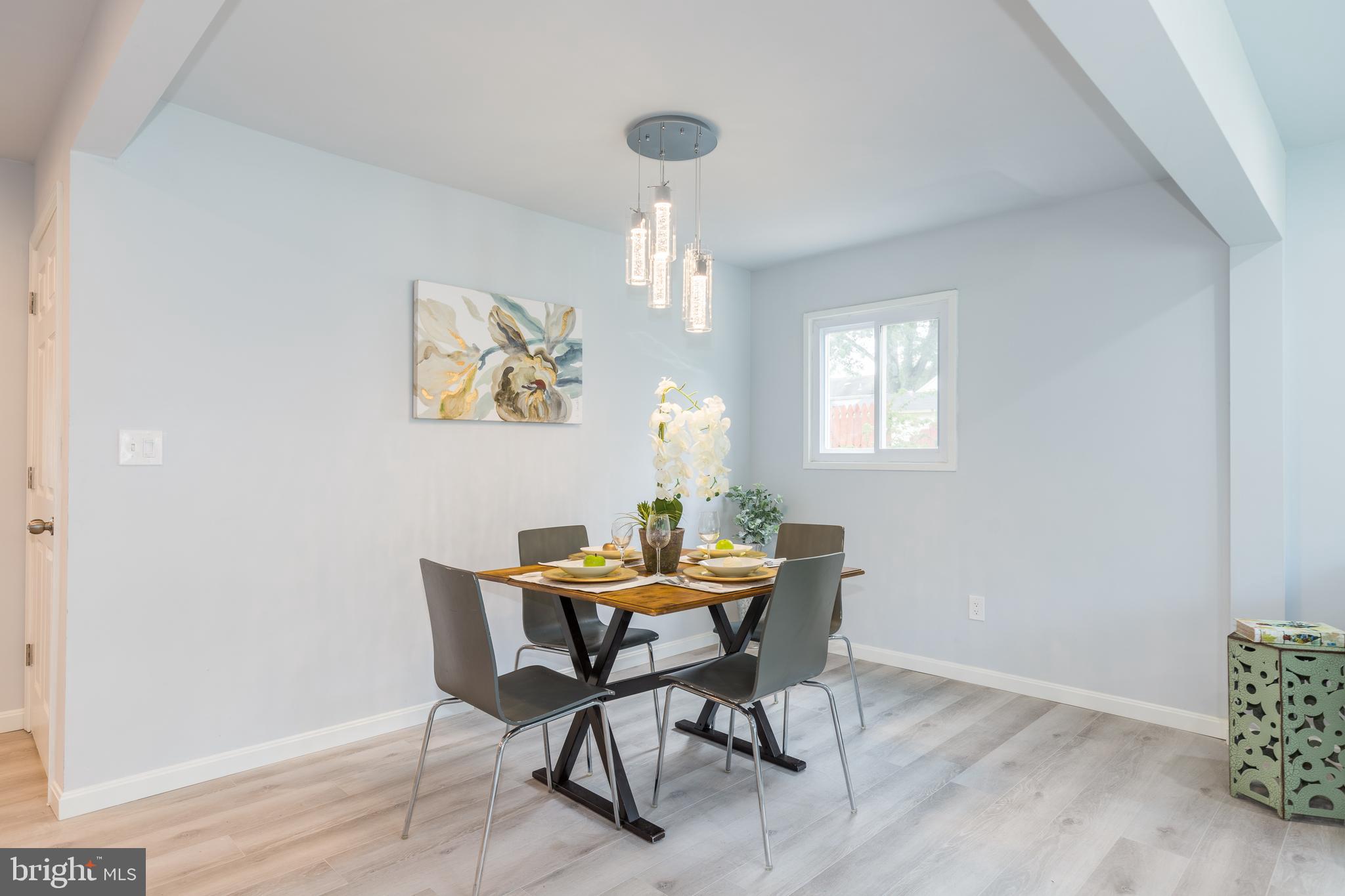 NORTH FORESTVILLE - Residential