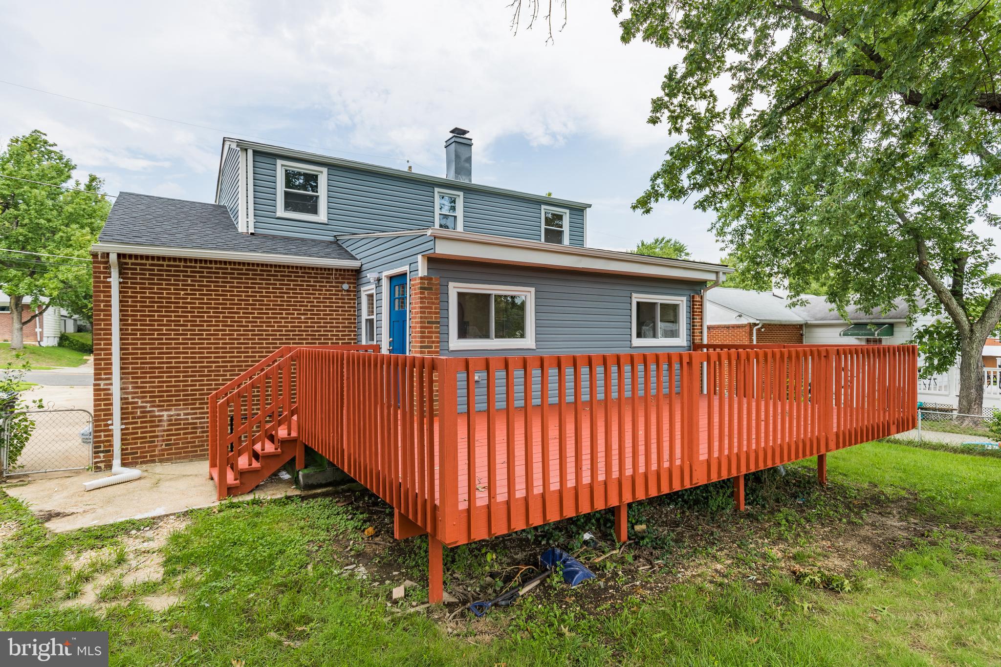 NORTH FORESTVILLE - Residential